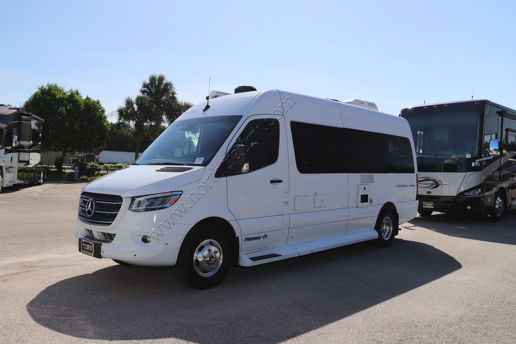 Used 2020 Pleasure-Way Plateau FL Class B  For Sale