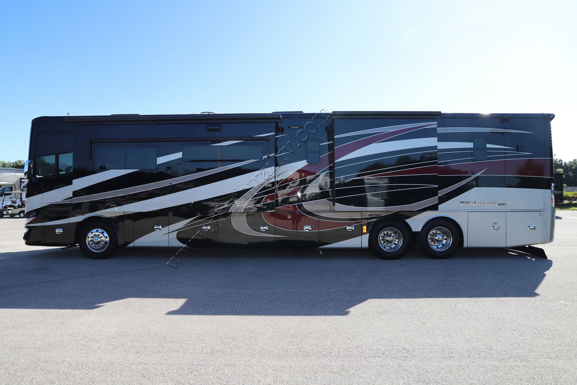 Used 2019 Tiffin Motor Homes Phaeton 44OH Class A  For Sale