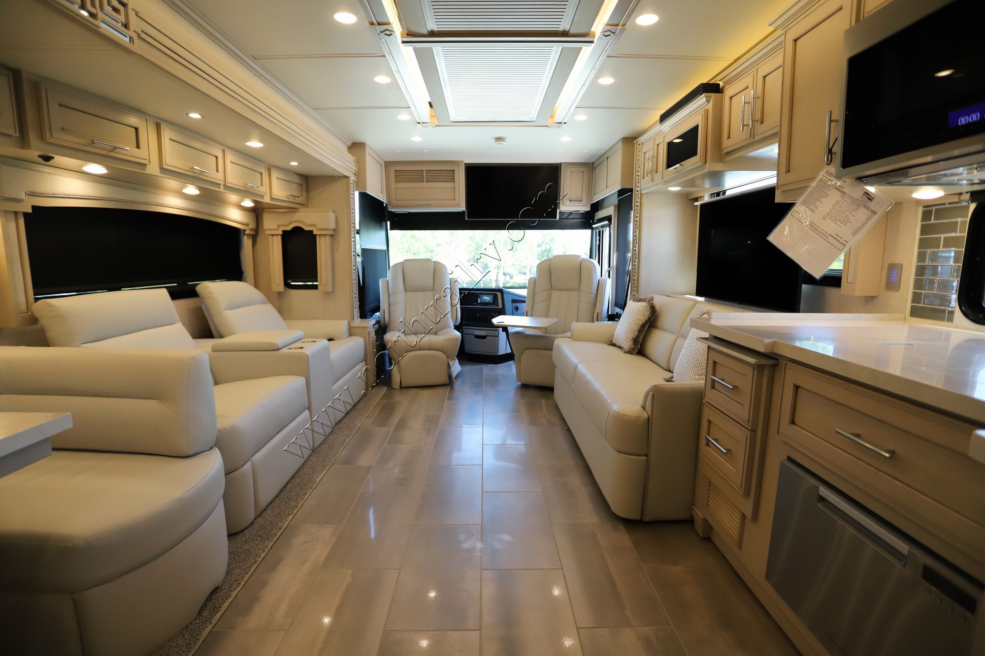 New 2022 Newmar Ventana 4369 Class A  For Sale