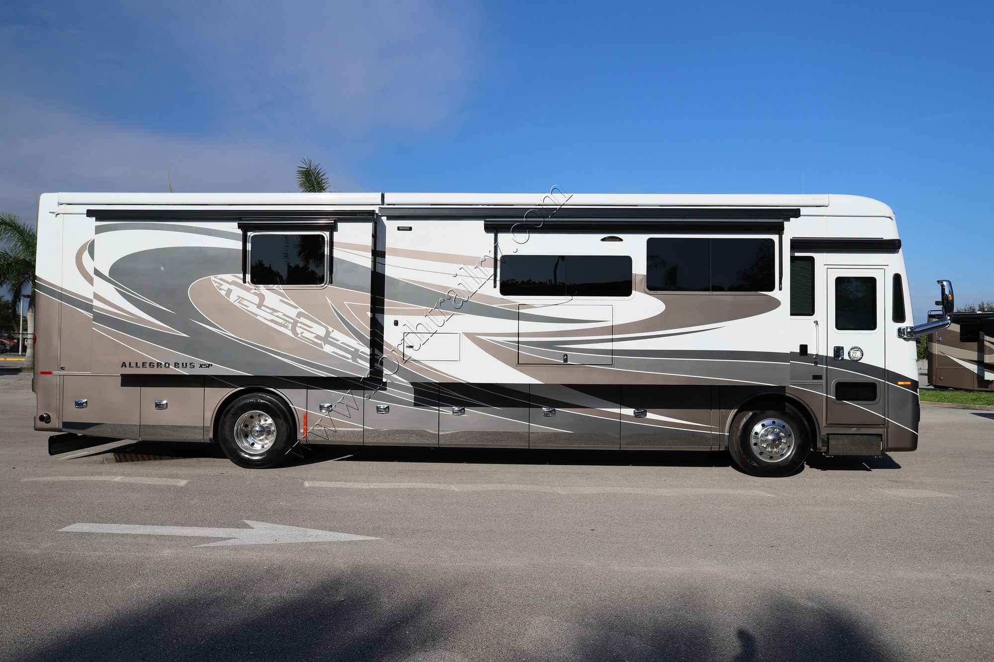 New 2022 Tiffin Motor Homes Allegro Bus 40IP Class A  For Sale