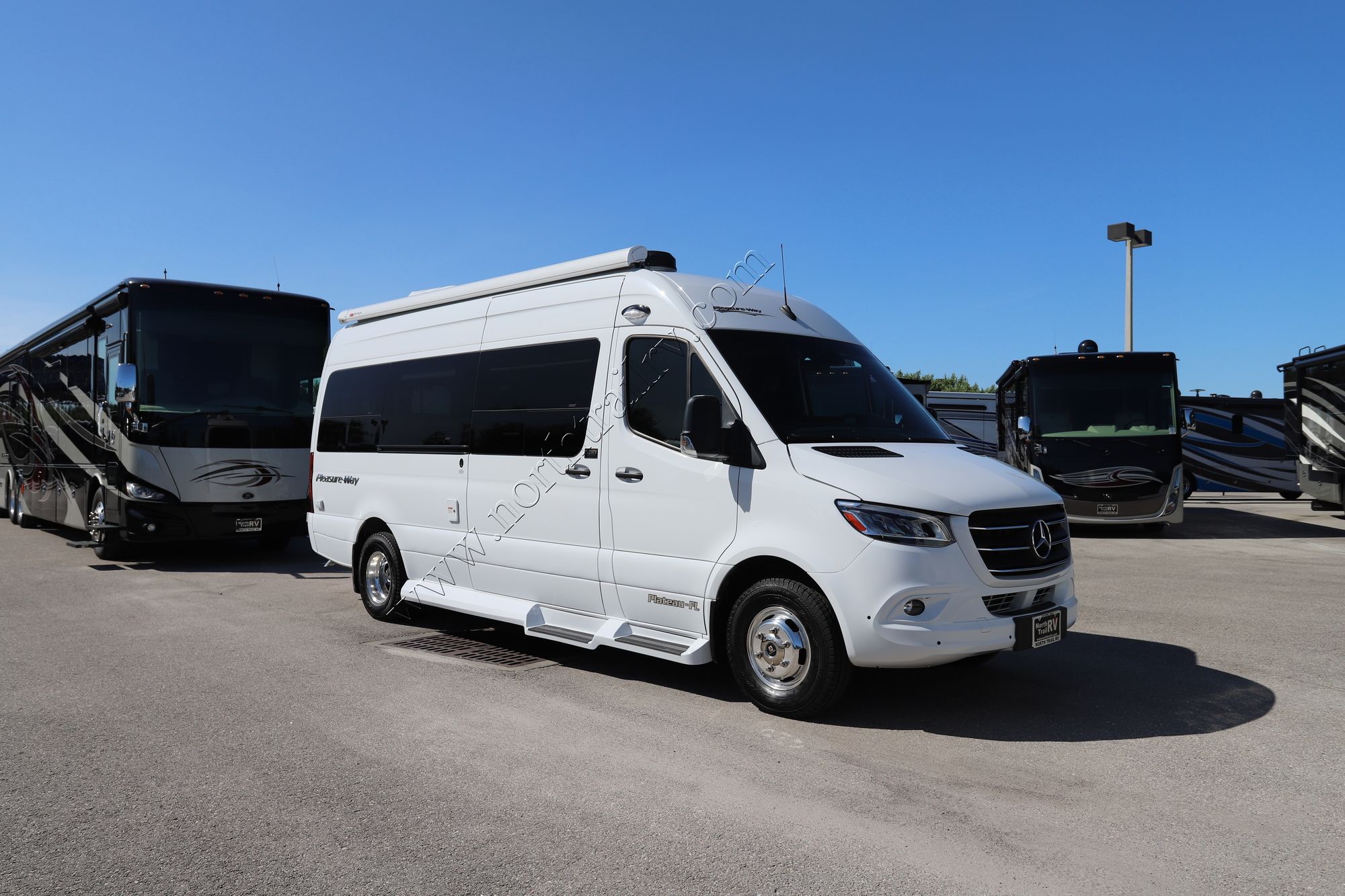 Used 2020 Pleasure-Way Plateau FL Class B  For Sale