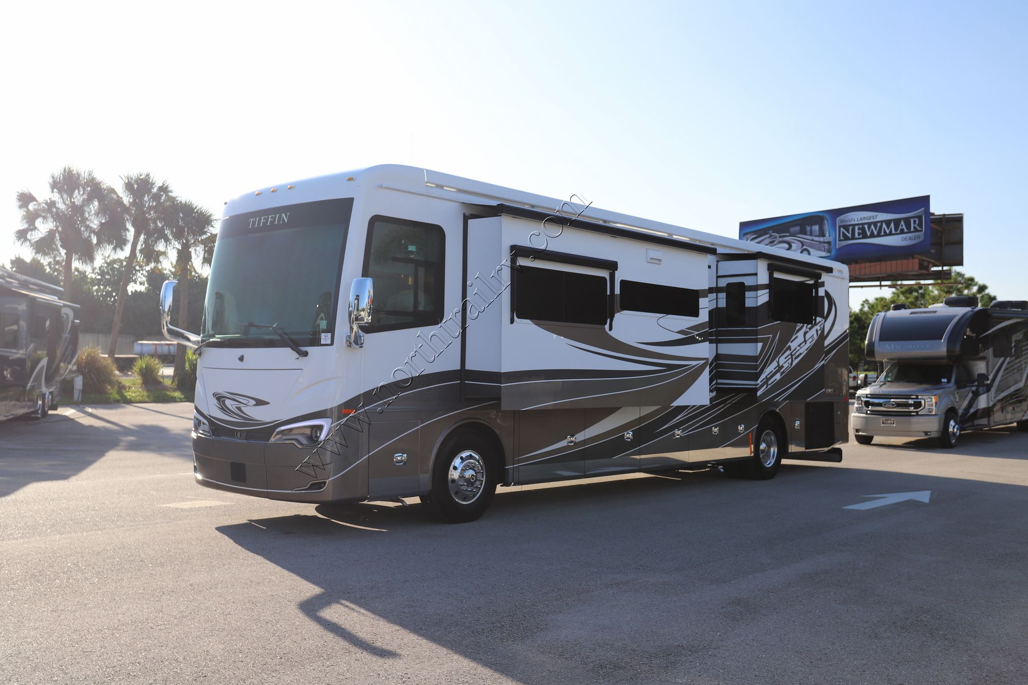 New 2022 Tiffin Motor Homes Allegro Bus 40IP Class A  For Sale