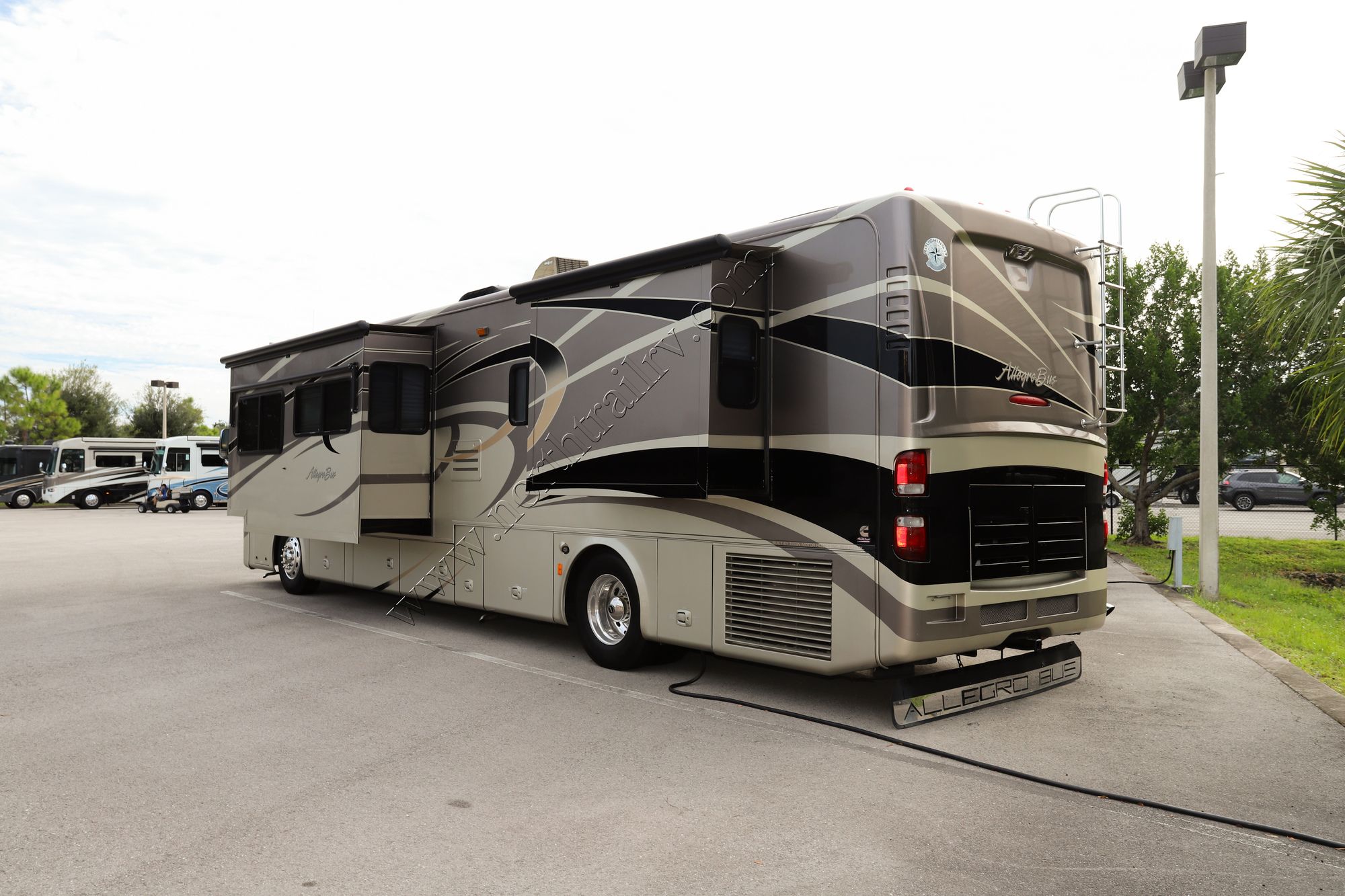 Used 2007 Tiffin Motor Homes Allegro Bus 40QSP Class A  For Sale