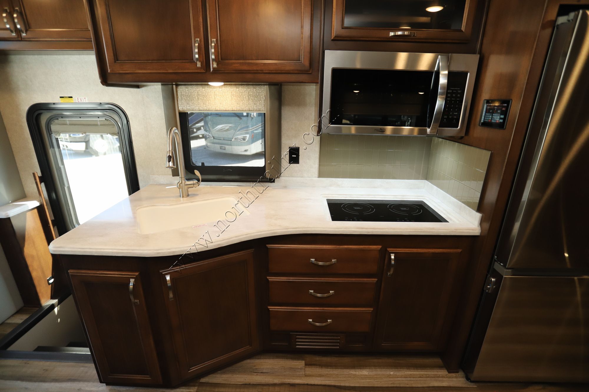 New 2022 Renegade Rv Verona 40VRB Super C  For Sale