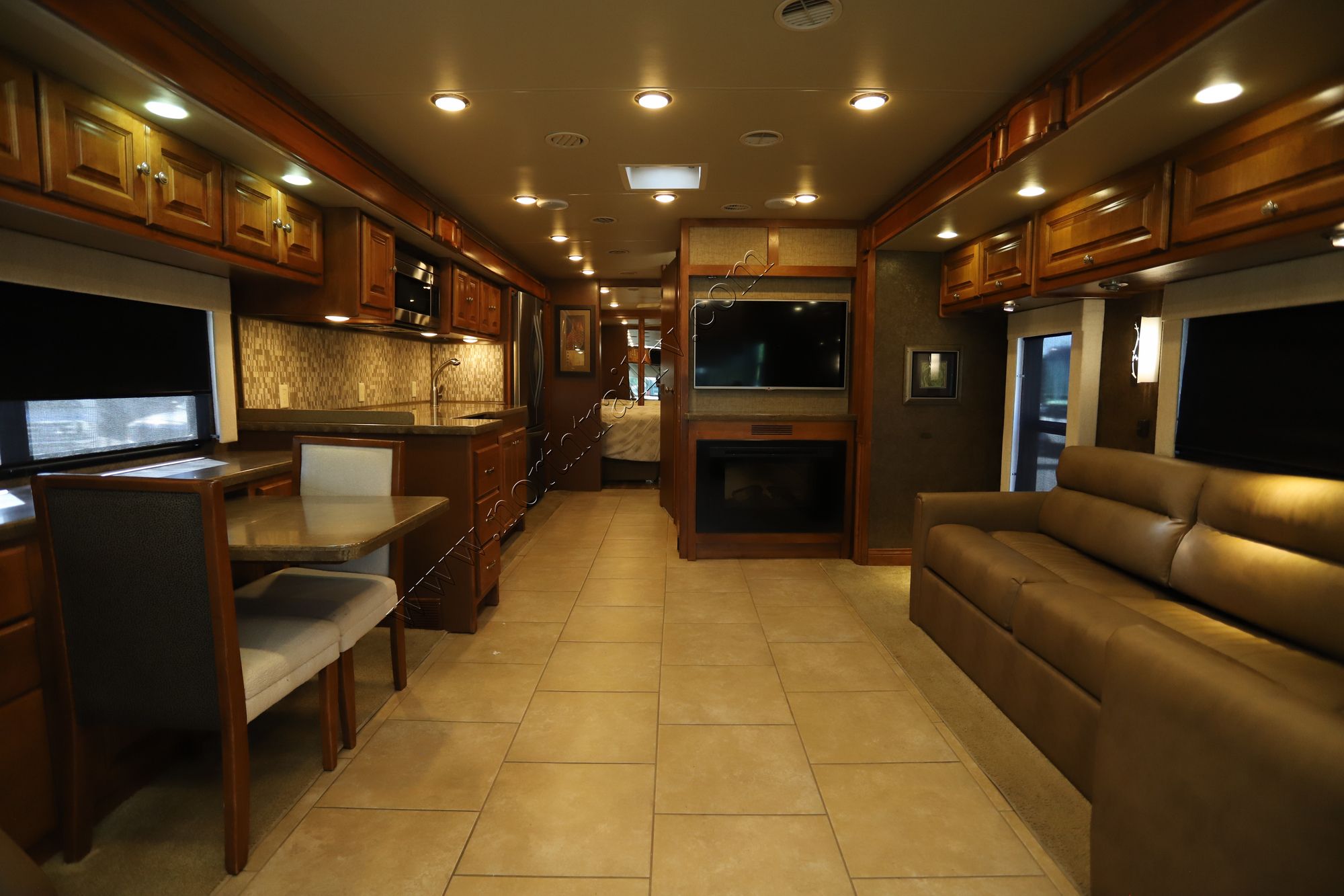 Used 2015 Tiffin Motor Homes Allegro Red 37PA Class A  For Sale