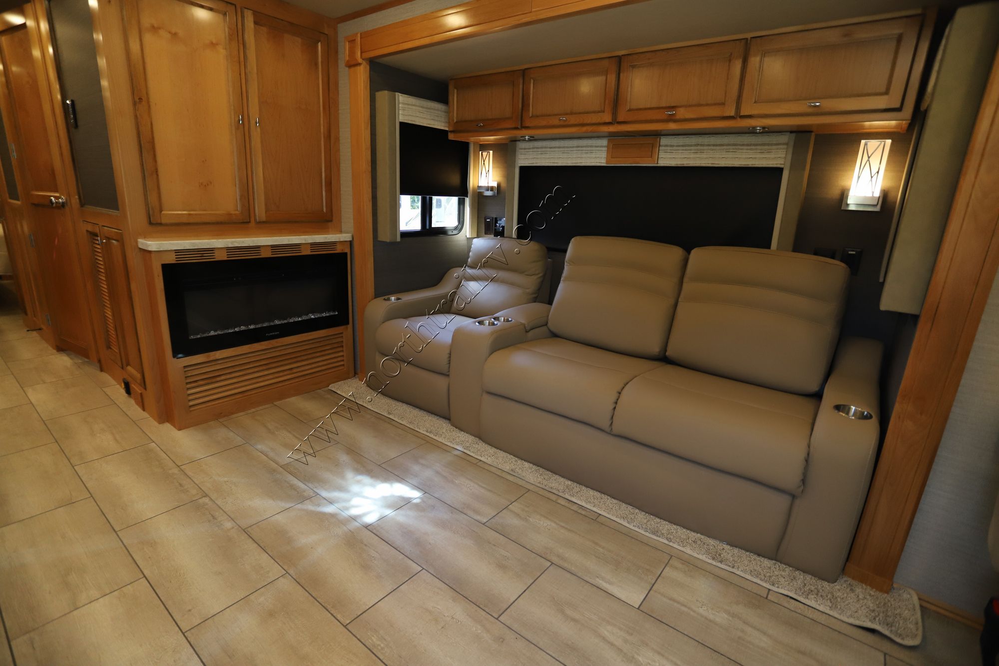 New 2022 Tiffin Motor Homes Allegro 34PA Class A  For Sale