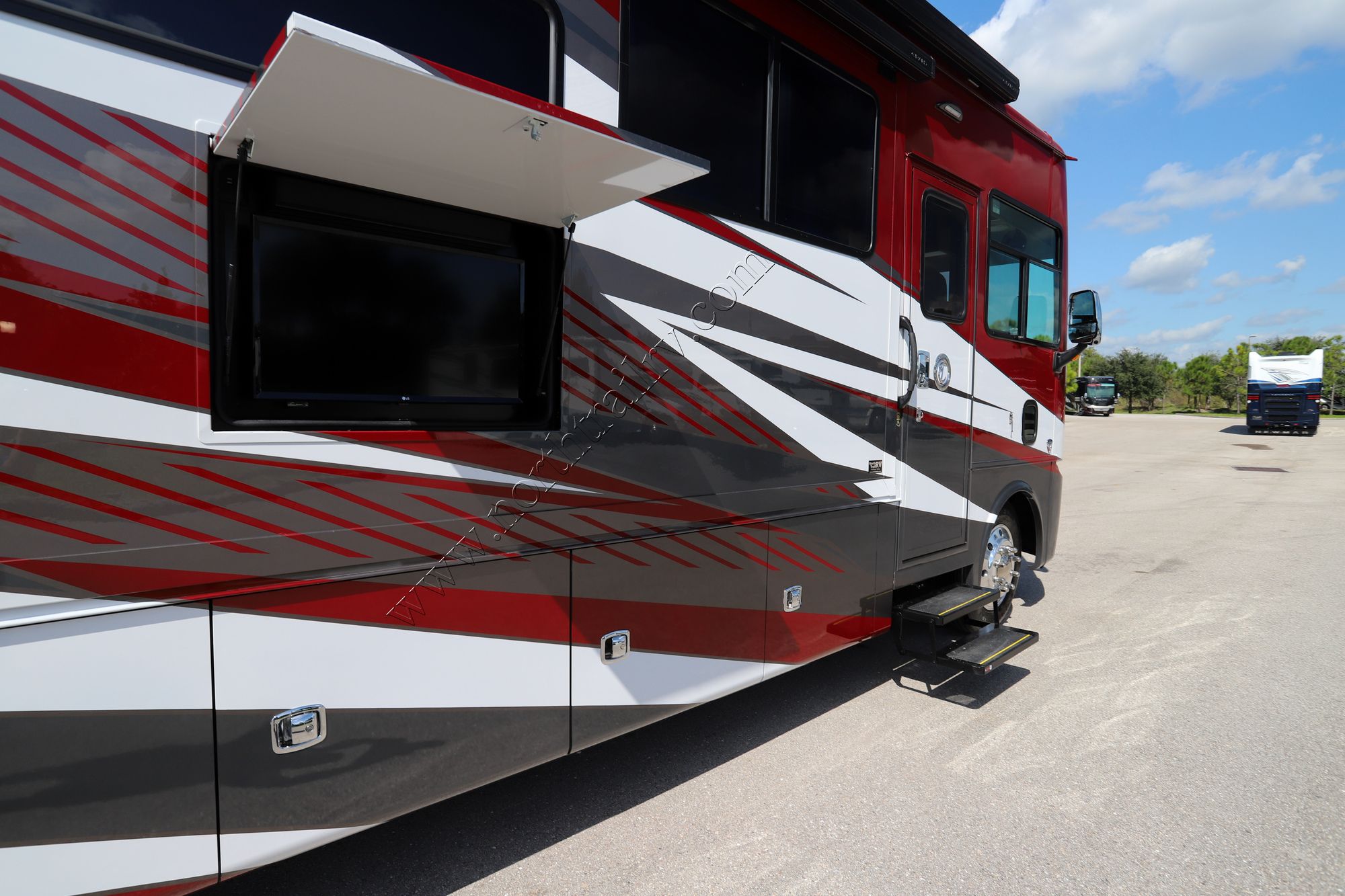 New 2022 Tiffin Motor Homes Allegro 34PA Class A  For Sale