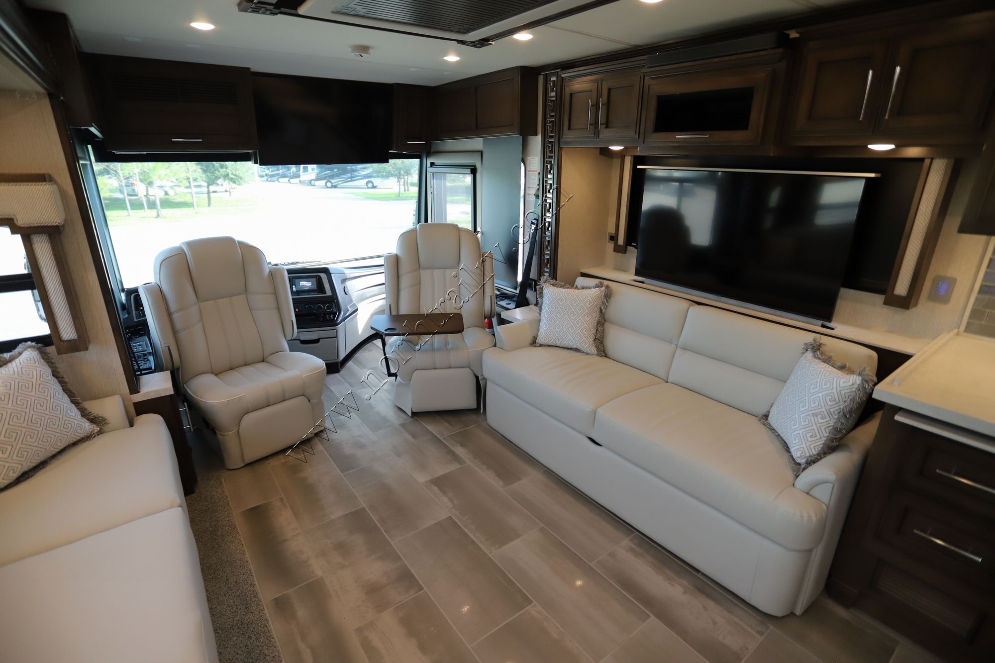 New 2022 Newmar Ventana 4369 Class A  For Sale