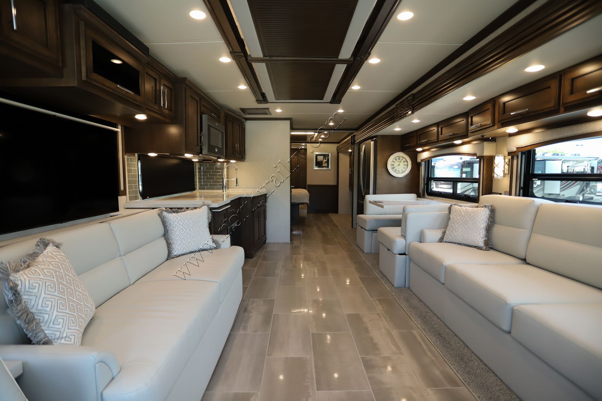 New 2022 Newmar Ventana 4369 Class A  For Sale