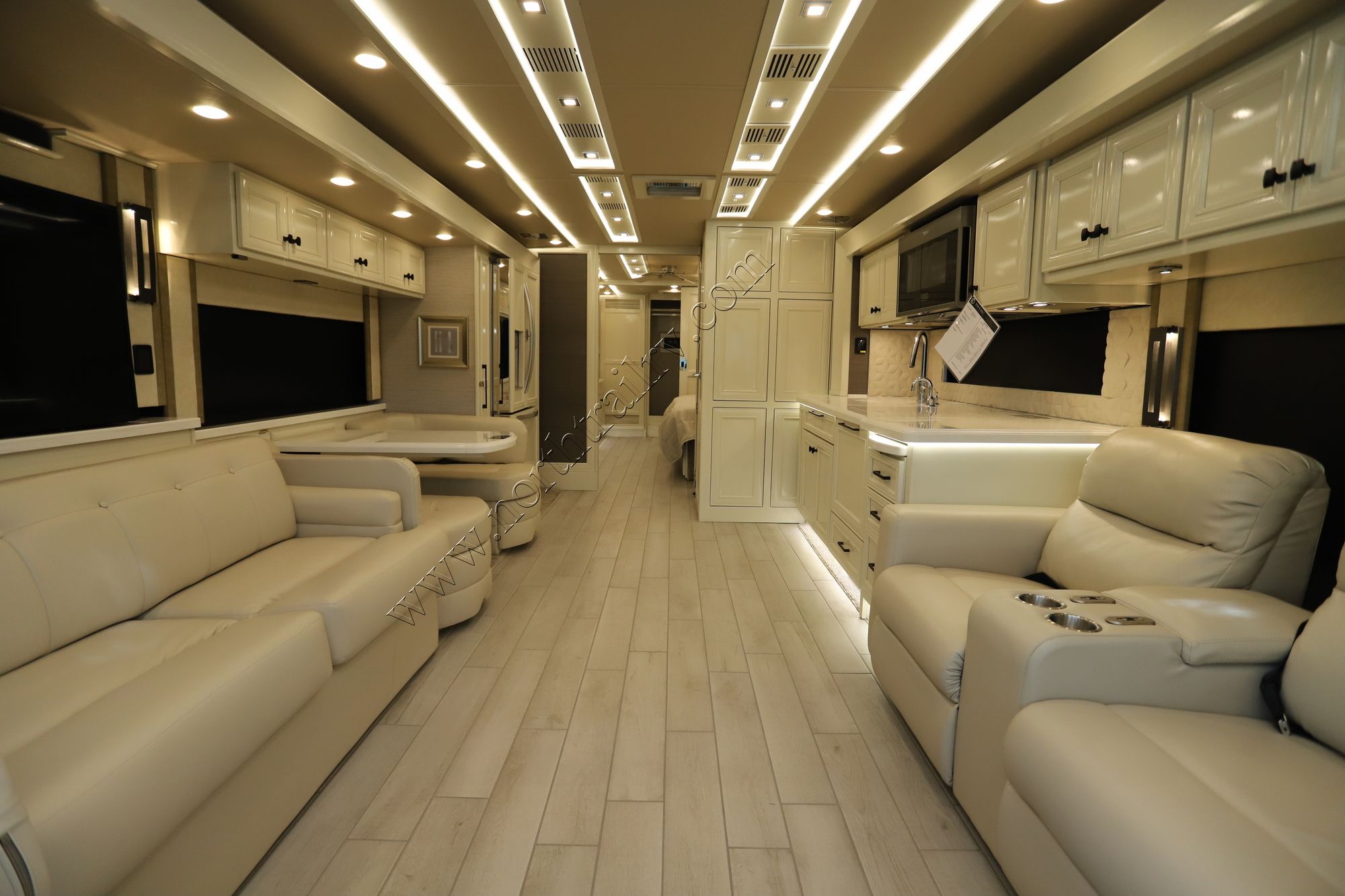 New 2022 Tiffin Motor Homes Allegro Bus 40 IP Class A  For Sale