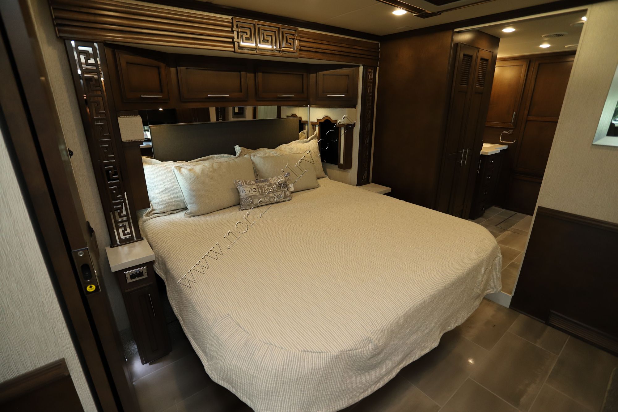 New 2022 Newmar Ventana 4369 Class A  For Sale