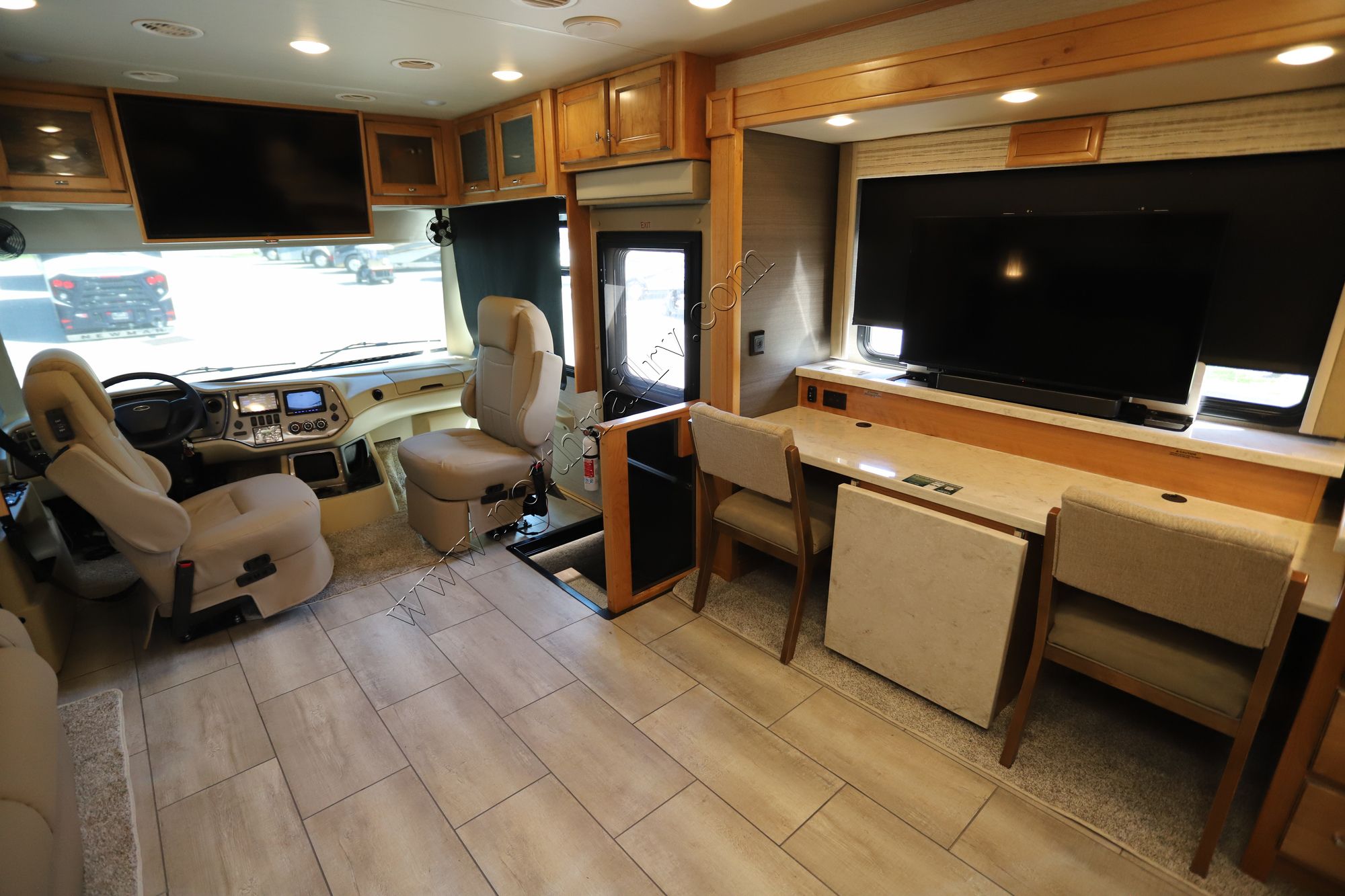 New 2022 Tiffin Motor Homes Allegro 34PA Class A  For Sale