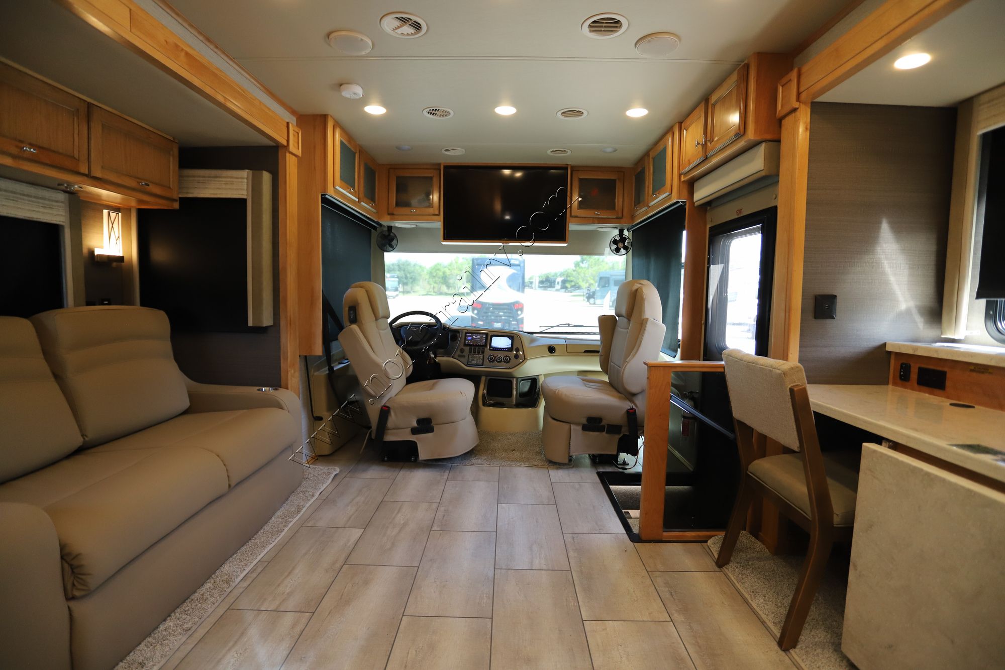 New 2022 Tiffin Motor Homes Allegro 34PA Class A  For Sale