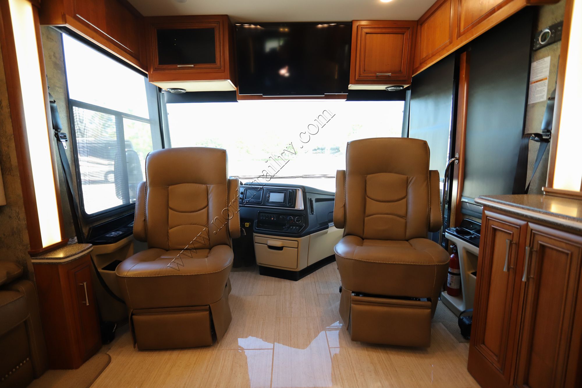 Used 2016 Newmar Ventana 3709 Class A  For Sale