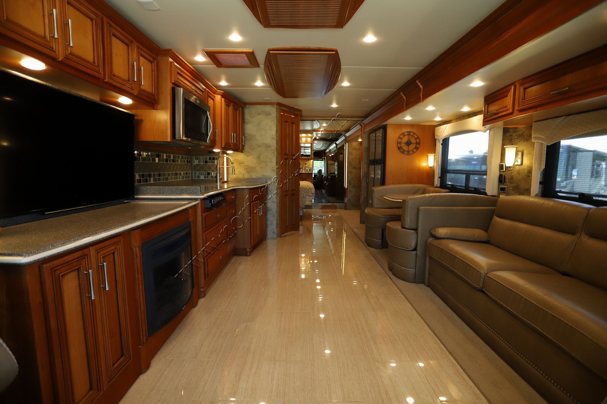 Used 2016 Newmar Ventana 3709 Class A  For Sale