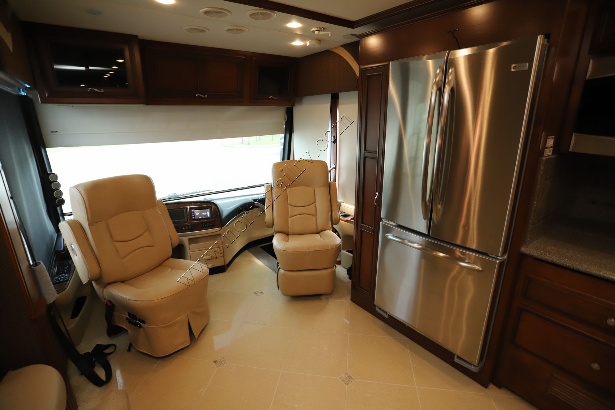 Used 2013 Newmar Ventana 3433 Class A  For Sale