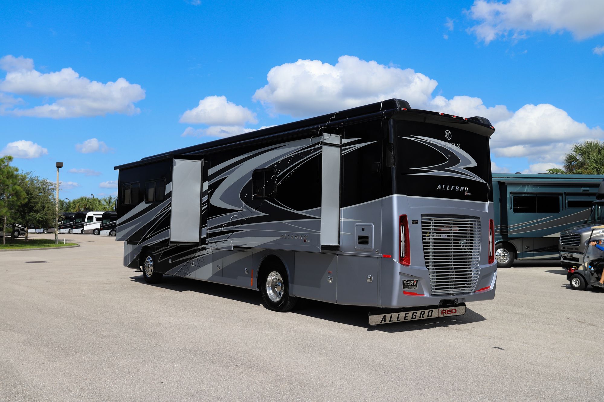 New 2022 Tiffin Motor Homes Allegro Red 37PA Class A  For Sale