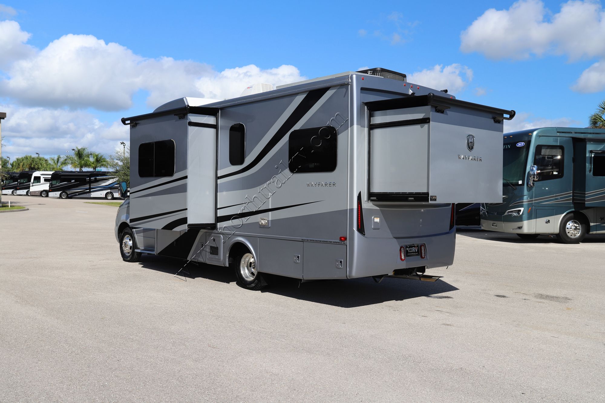 Used 2021 Tiffin Motor Homes Wayfarer 25SW Class C  For Sale