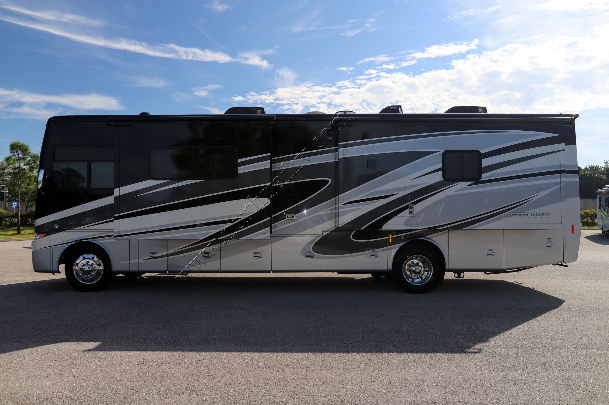 Used 2020 Tiffin Motor Homes Allegro 34PA Class A  For Sale