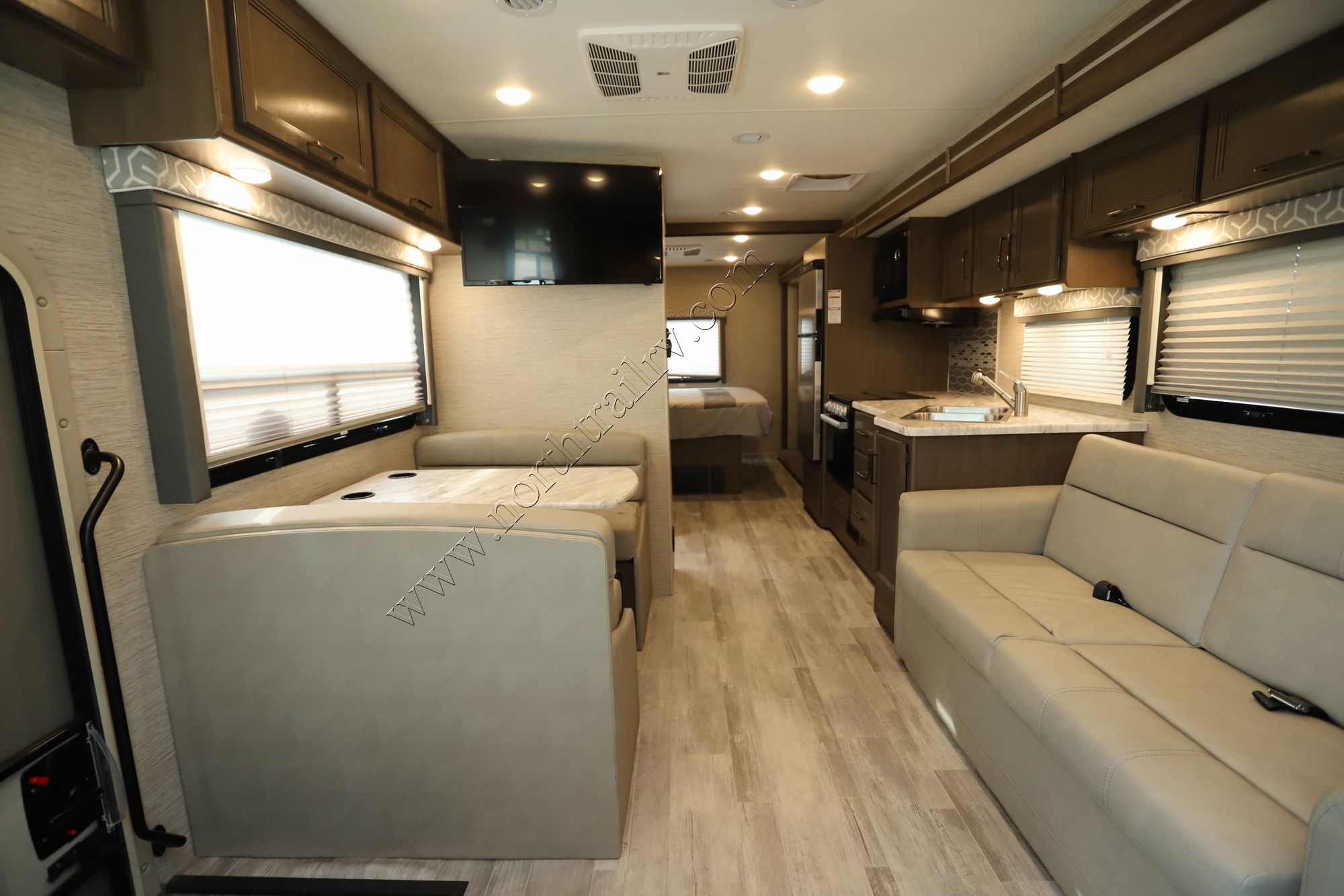 Used 2022 Thor Freedom Traveler A29 Class A  For Sale