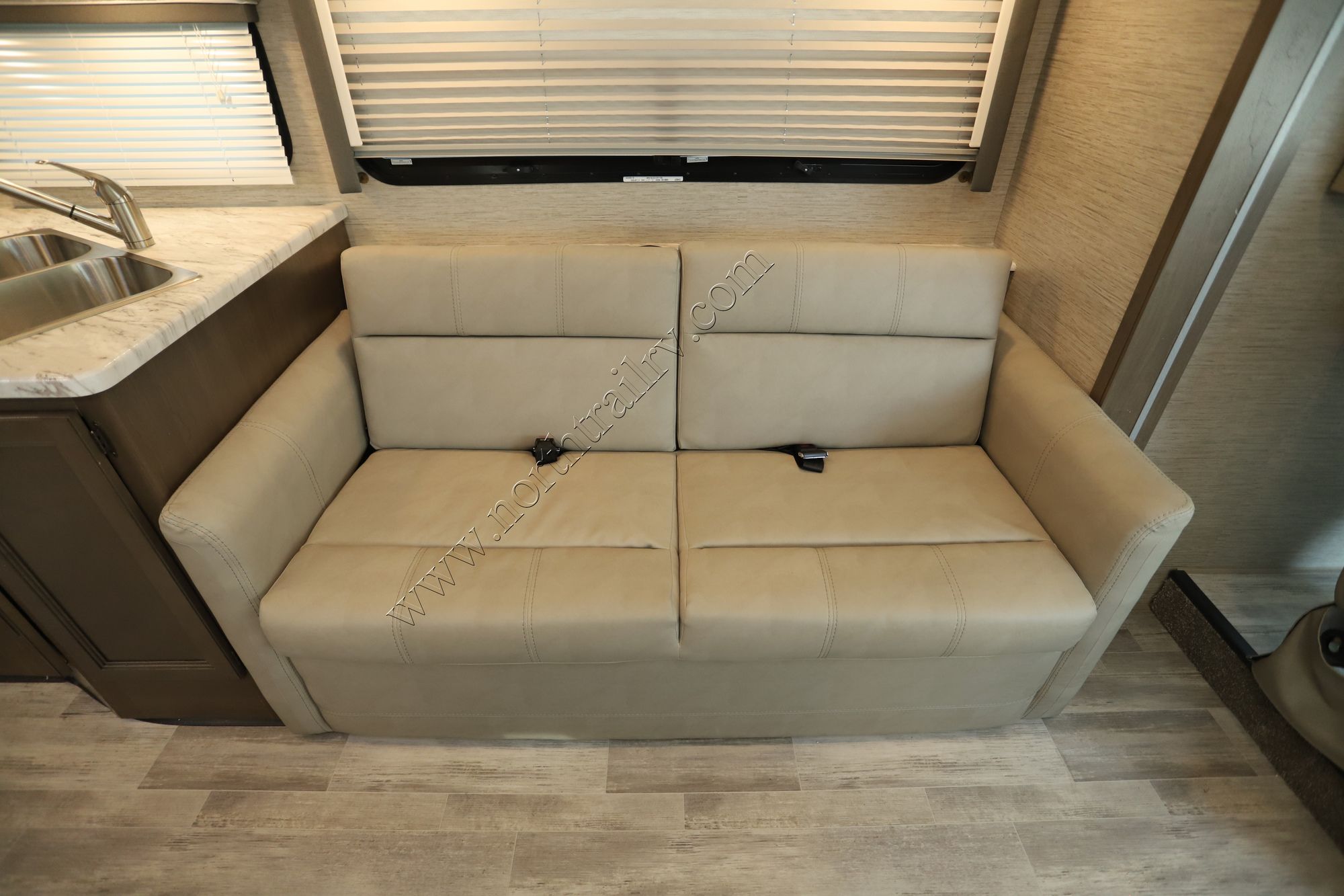 Used 2022 Thor Freedom Traveler A29 Class A  For Sale