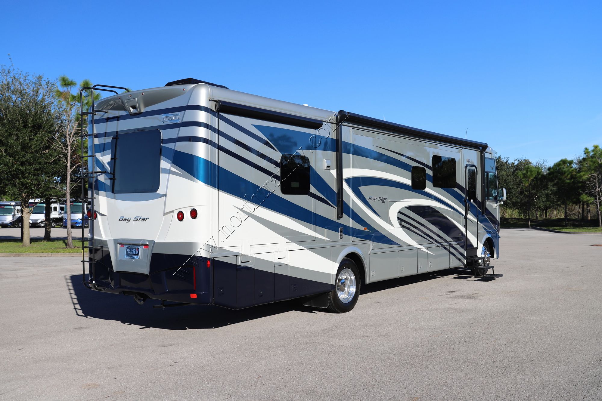 New 2022 Newmar Bay Star 3626 Class A  For Sale