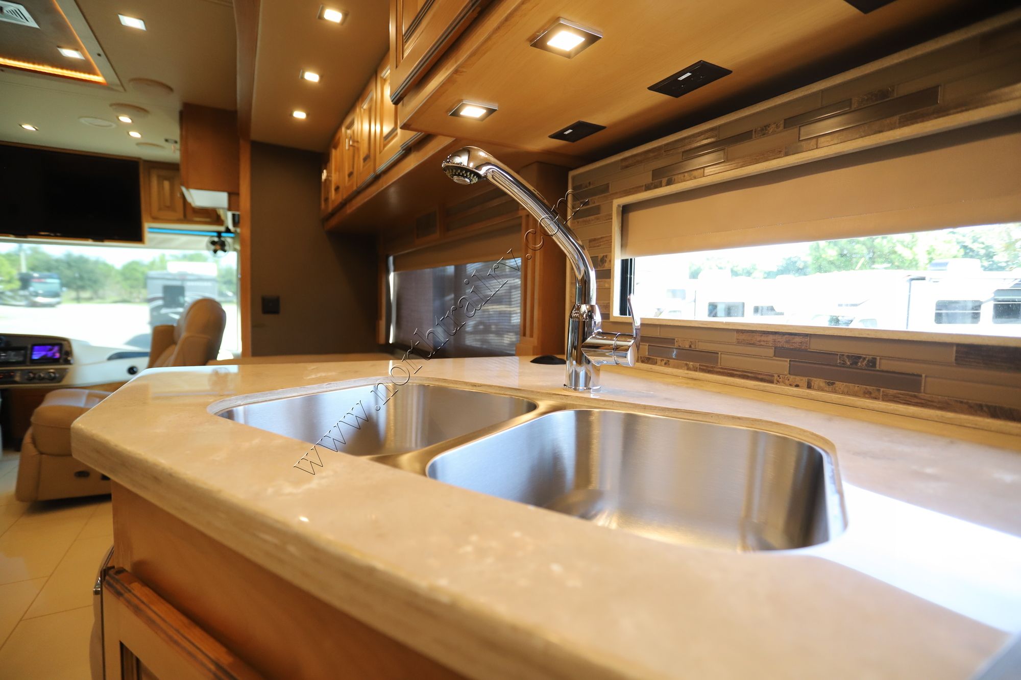 Used 2019 Tiffin Motor Homes Allegro Red 33AA Class A  For Sale