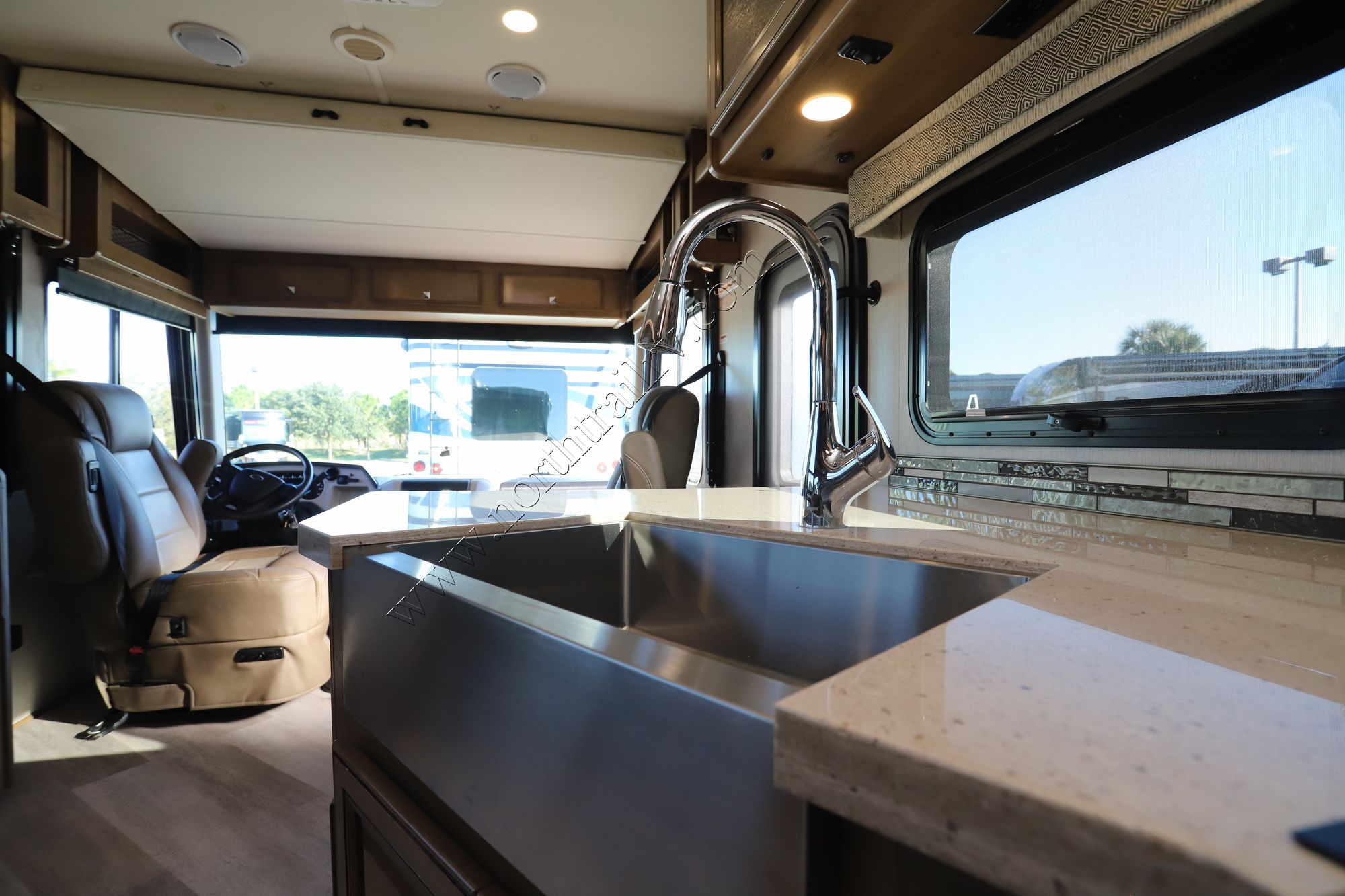 Used 2021 Holiday Rambler Invicta 34MB Class A  For Sale