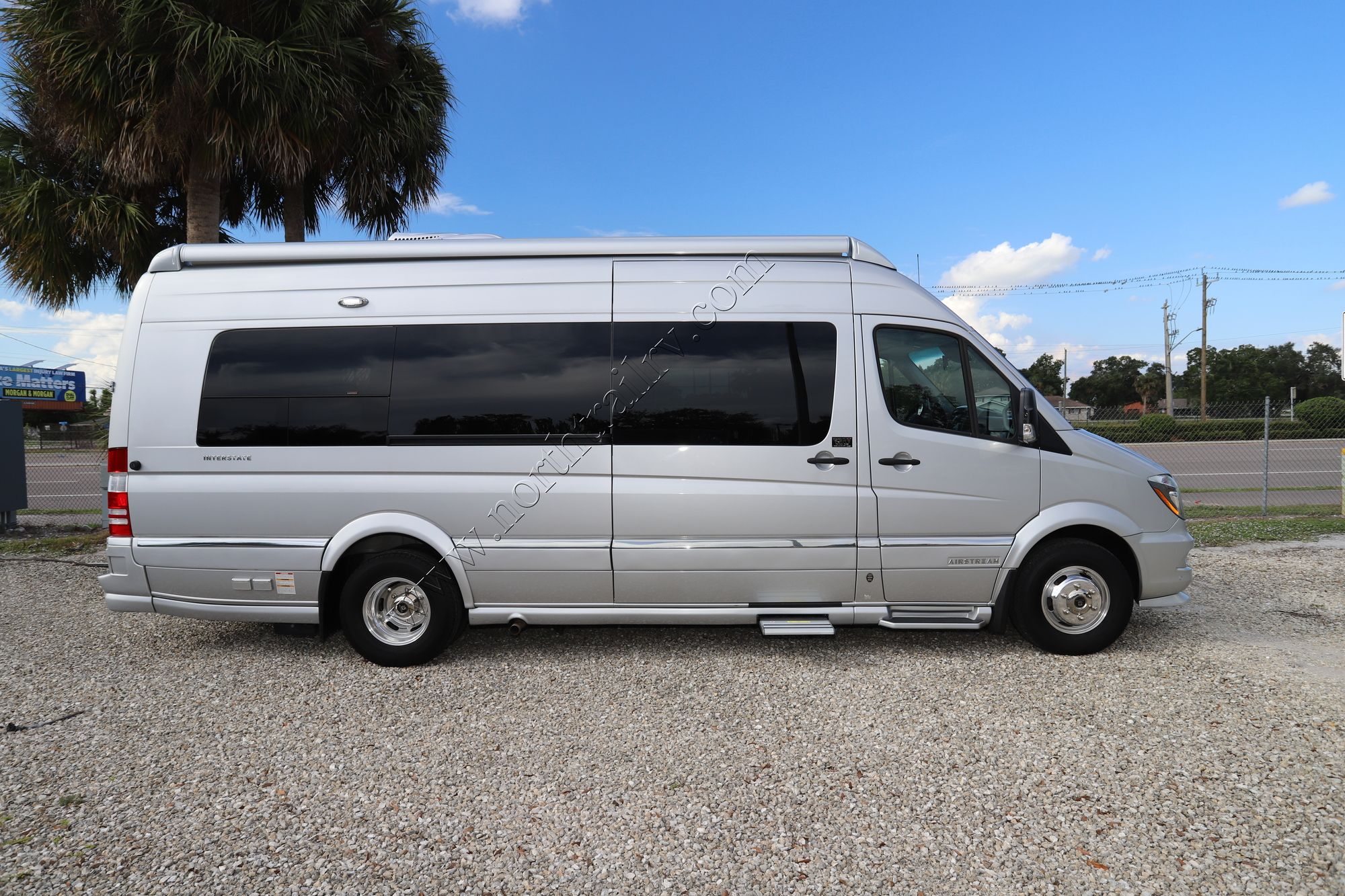 Used 2018 Airstream Interstate EXT LOUNGE Class B  For Sale