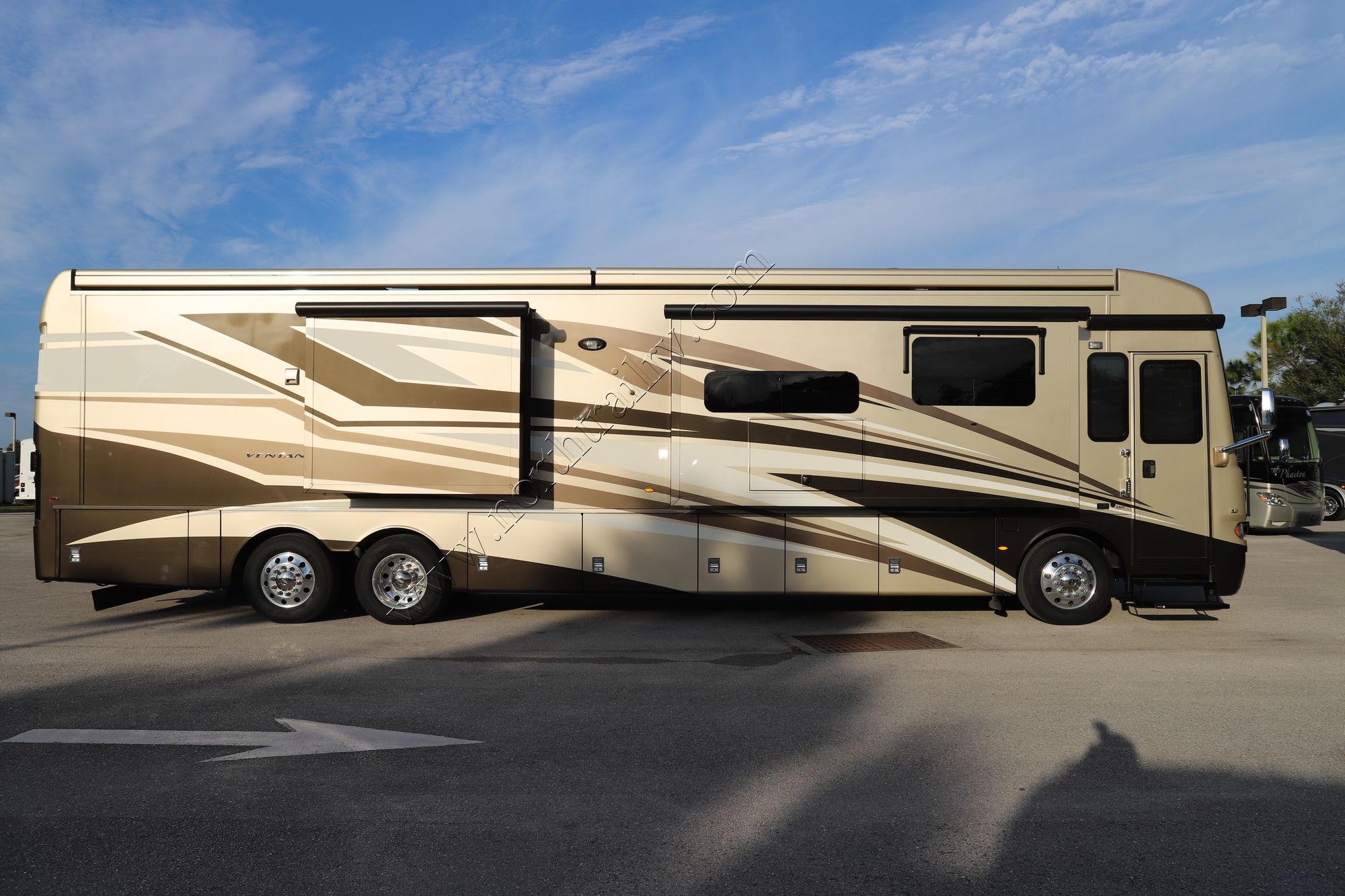 Used 2020 Newmar Ventana 4369 Class A  For Sale