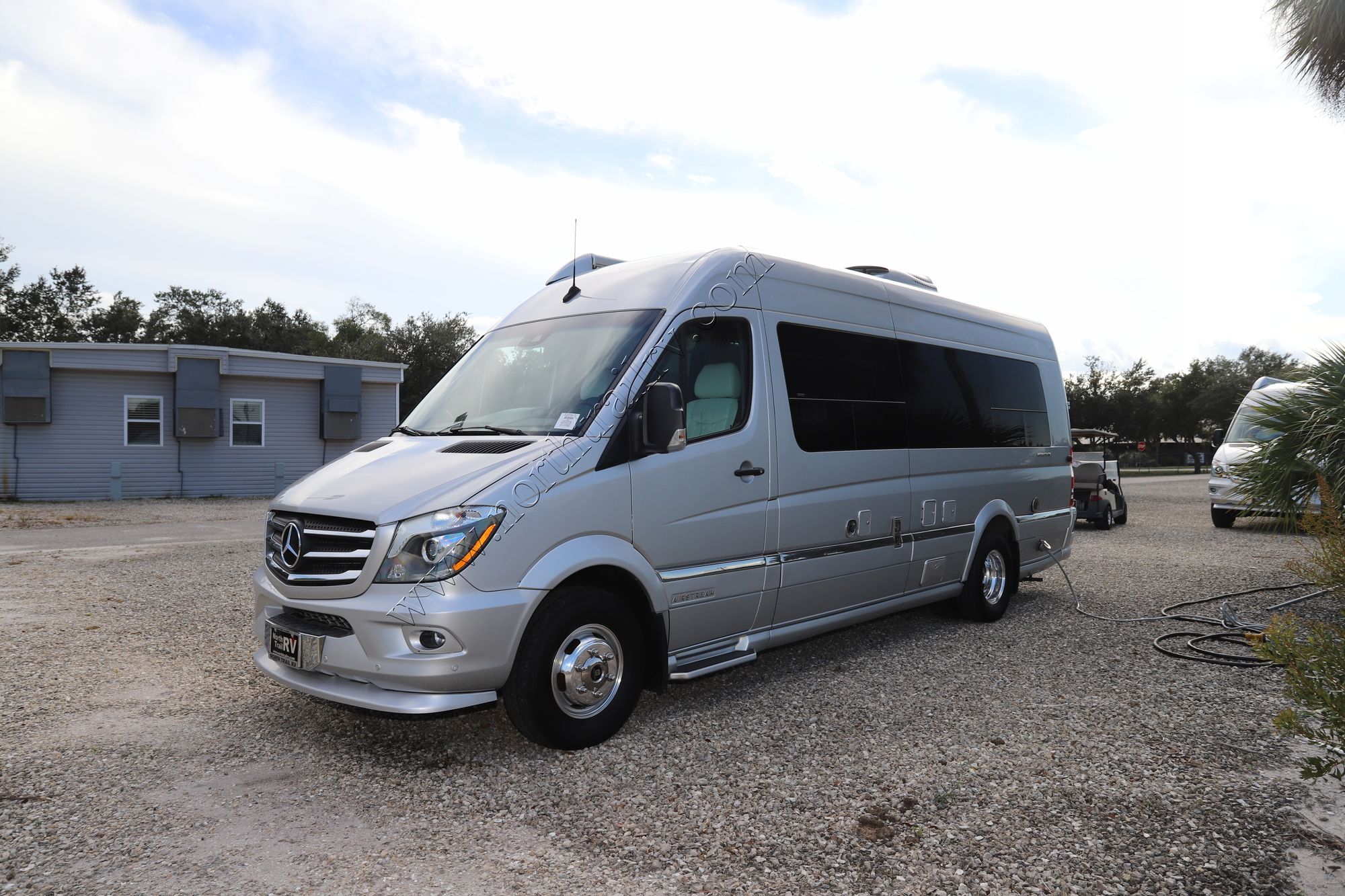 Used 2018 Airstream Interstate EXT LOUNGE Class B  For Sale