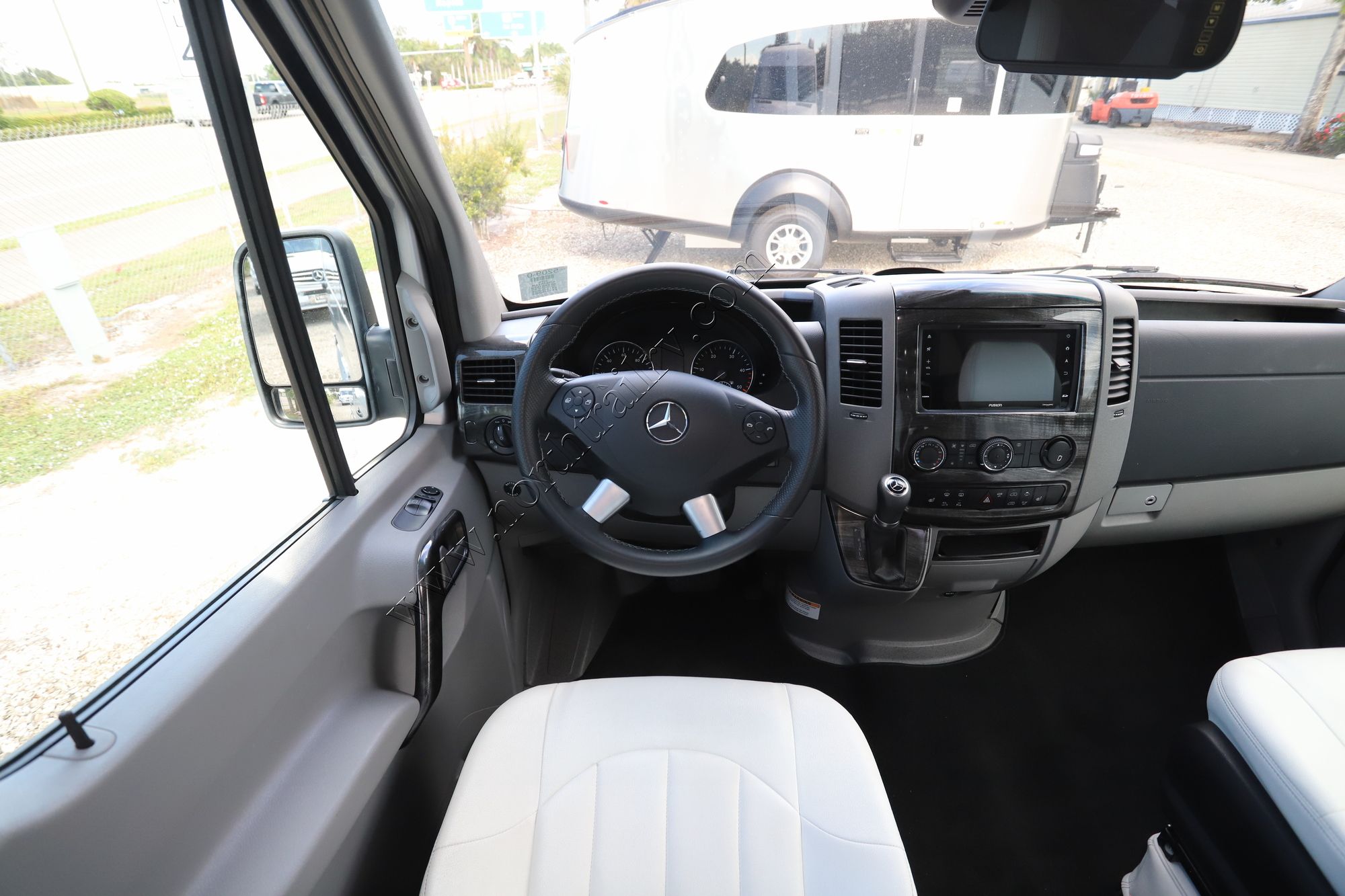 Used 2018 Airstream Interstate EXT LOUNGE Class B  For Sale