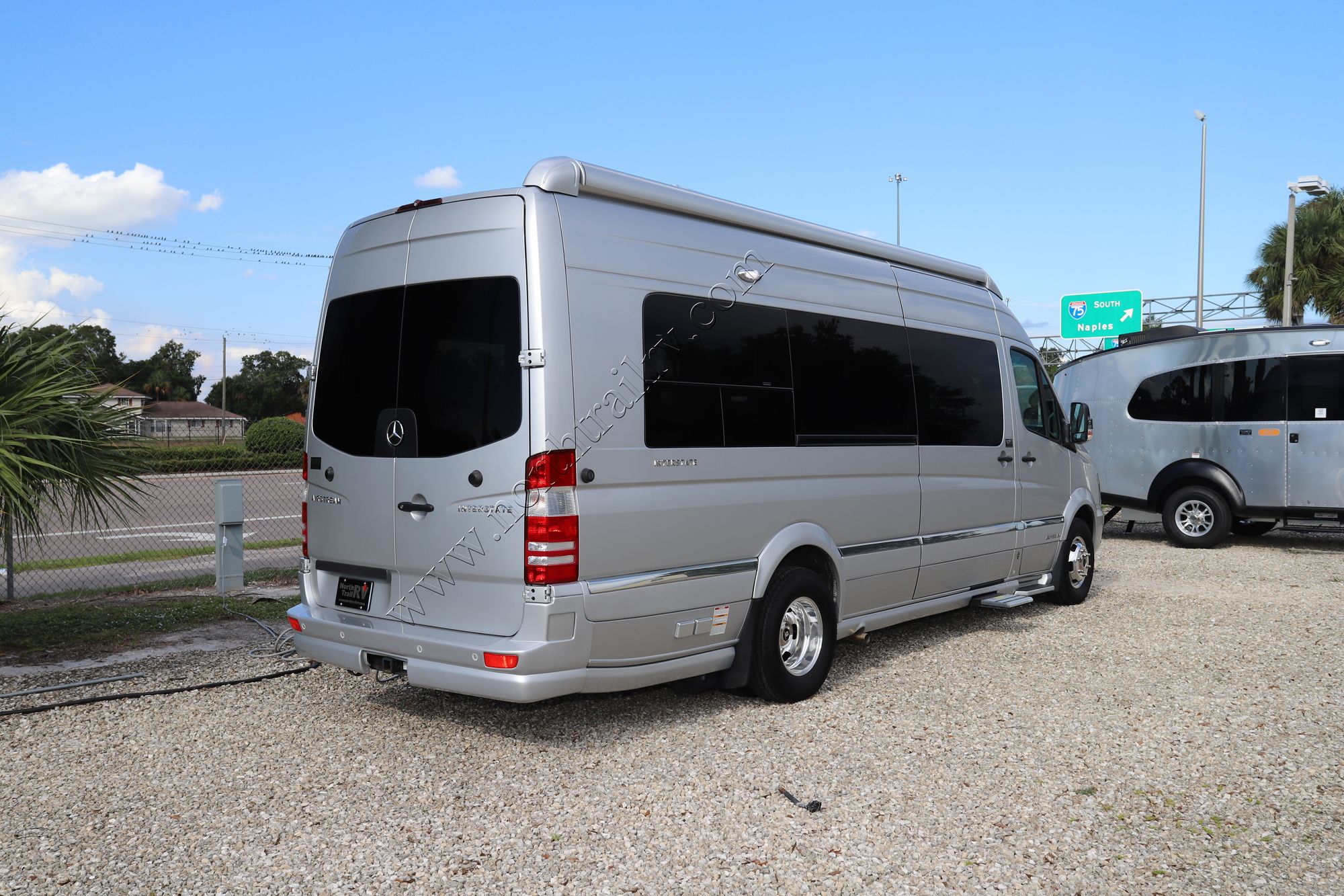 Used 2018 Airstream Interstate EXT LOUNGE Class B  For Sale