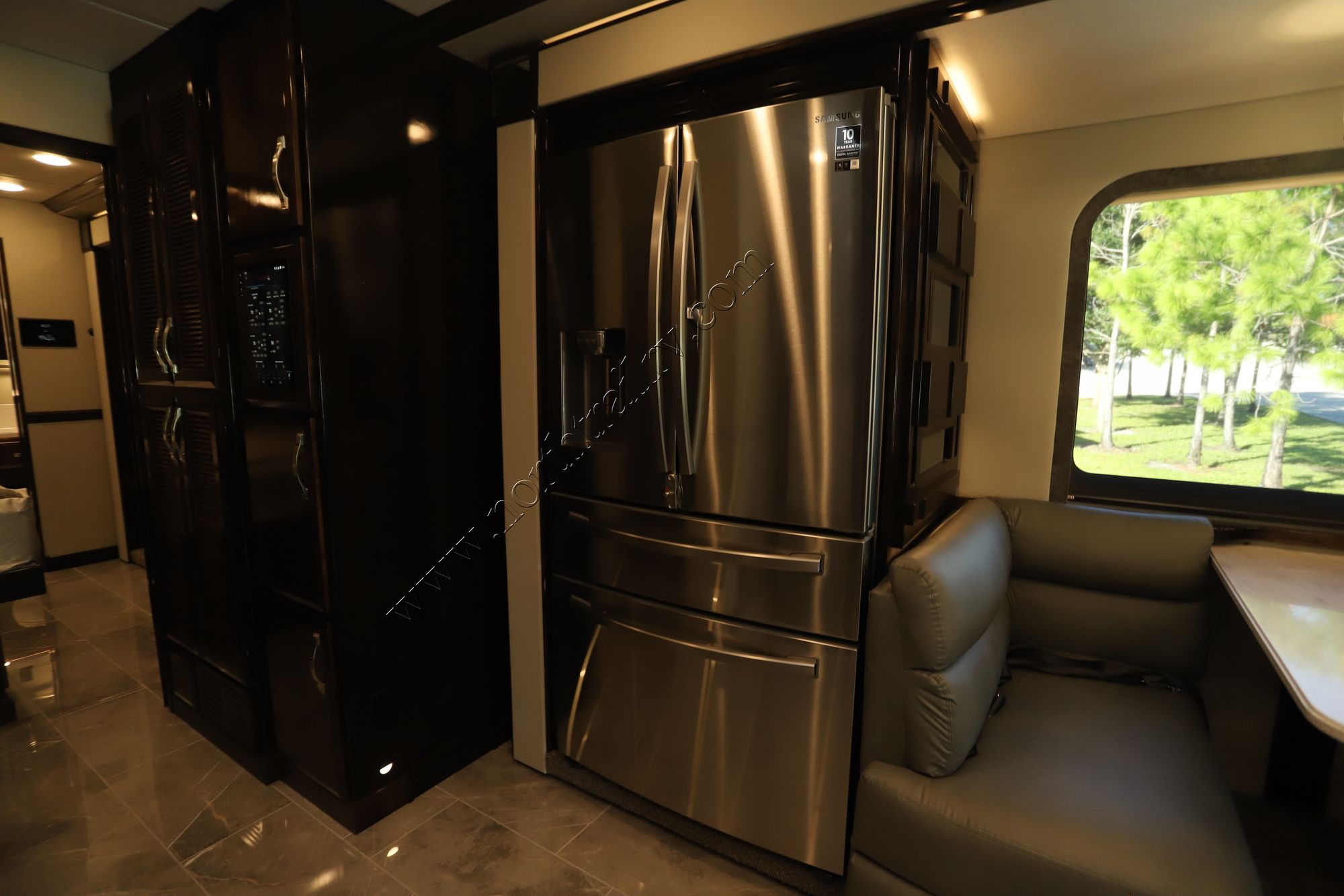 New 2022 Renegade Rv Ikon i4534RX Super C  For Sale