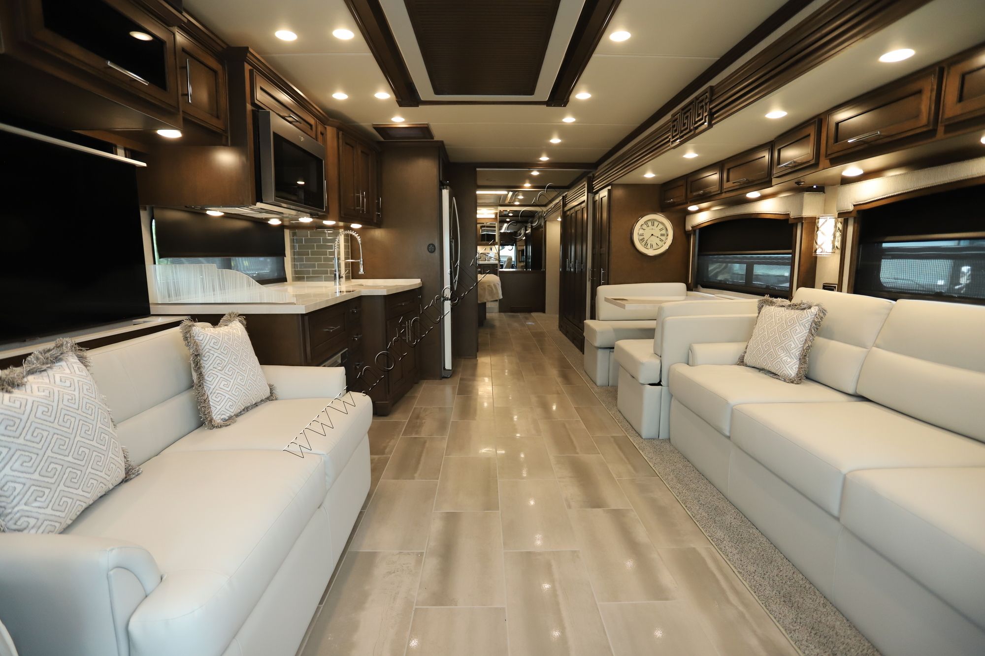 New 2022 Newmar Ventana 4326 Class A  For Sale