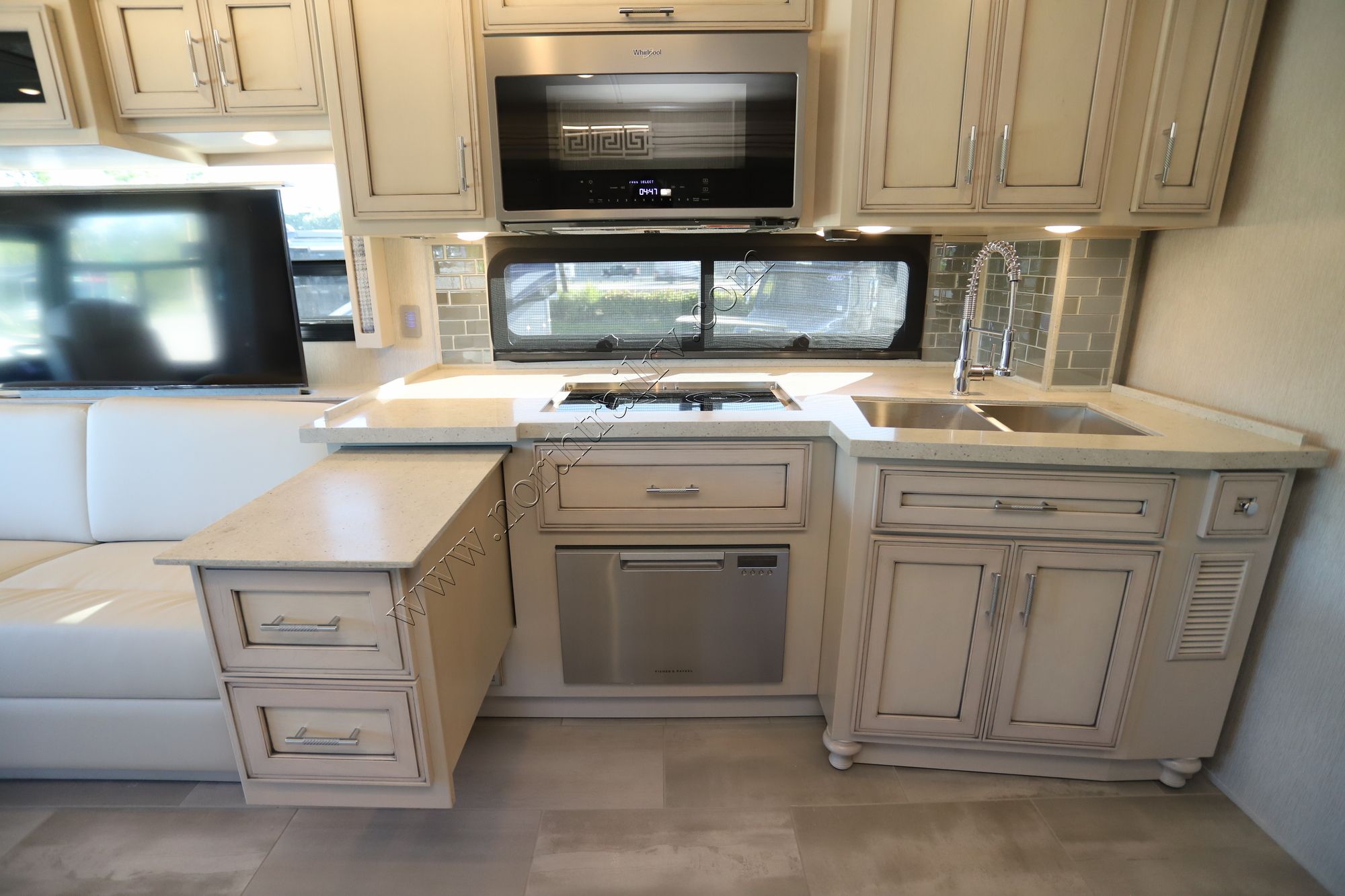 Used 2021 Newmar Ventana 4369 Class A  For Sale