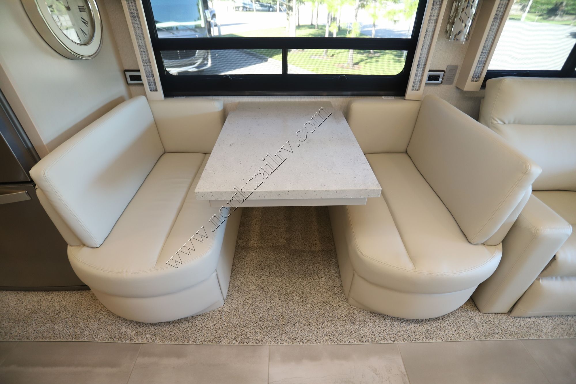 Used 2021 Newmar Ventana 4369 Class A  For Sale