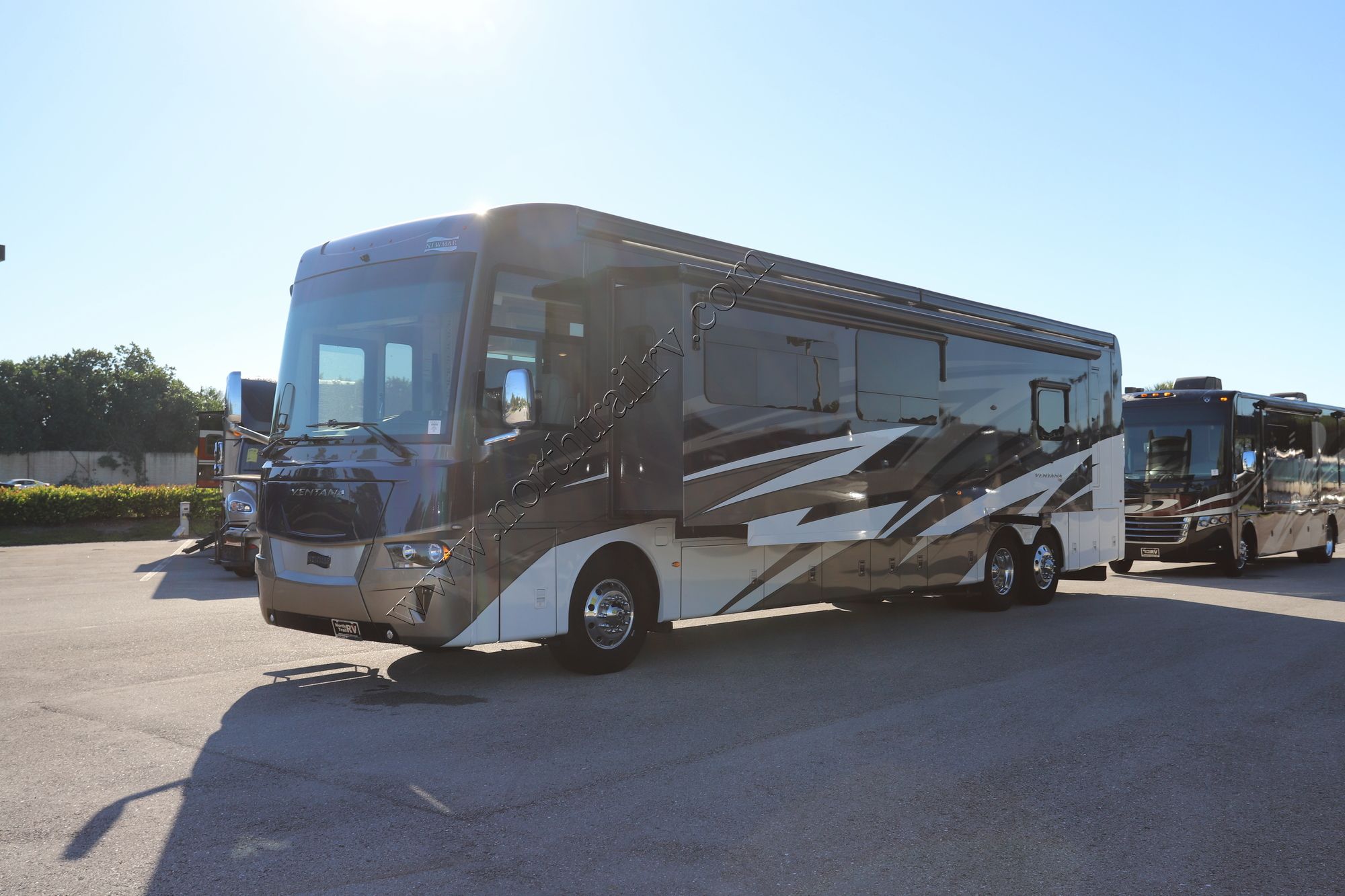 Used 2021 Newmar Ventana 4369 Class A  For Sale