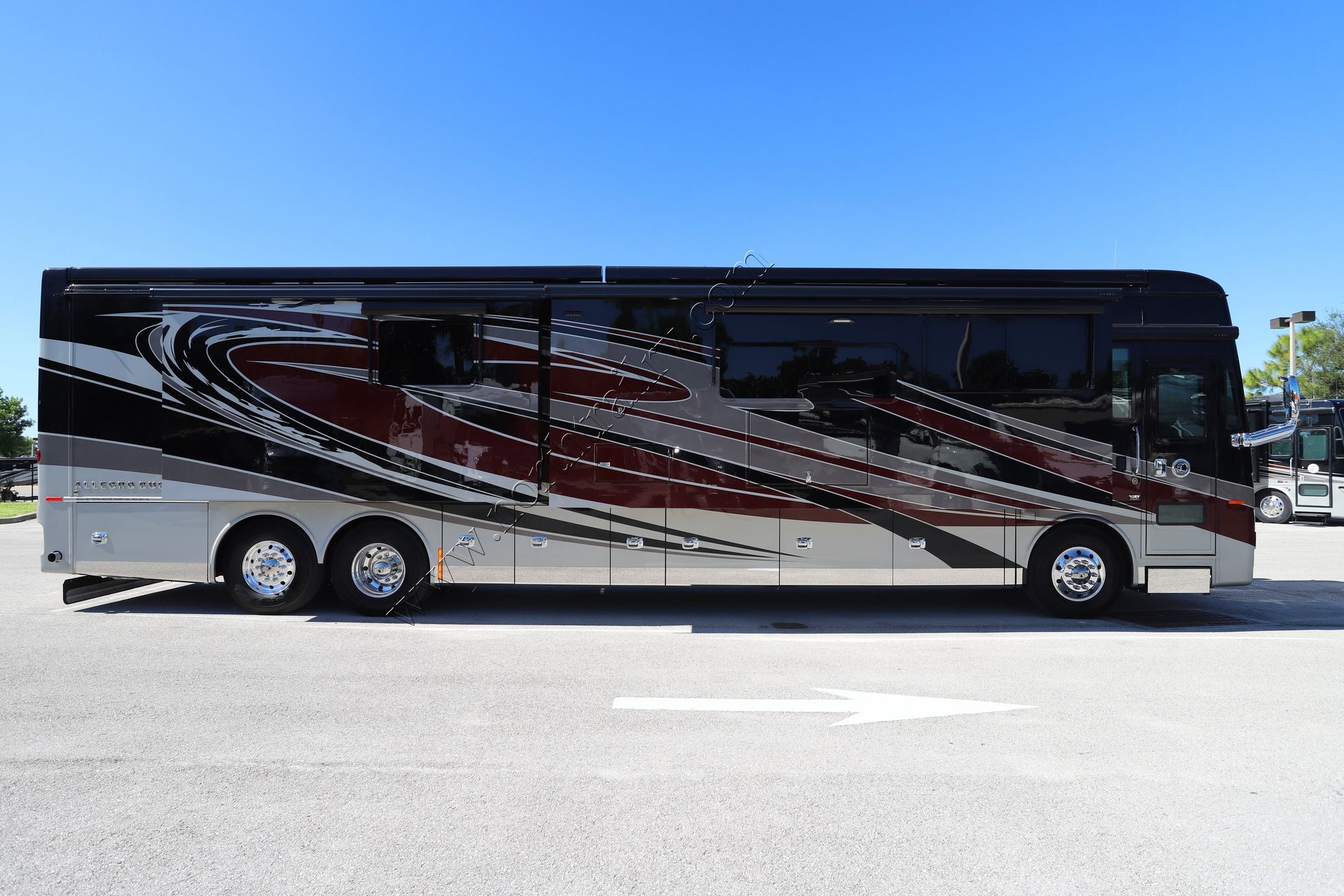 New 2022 Tiffin Motor Homes Allegro Bus 45OPP Class A  For Sale