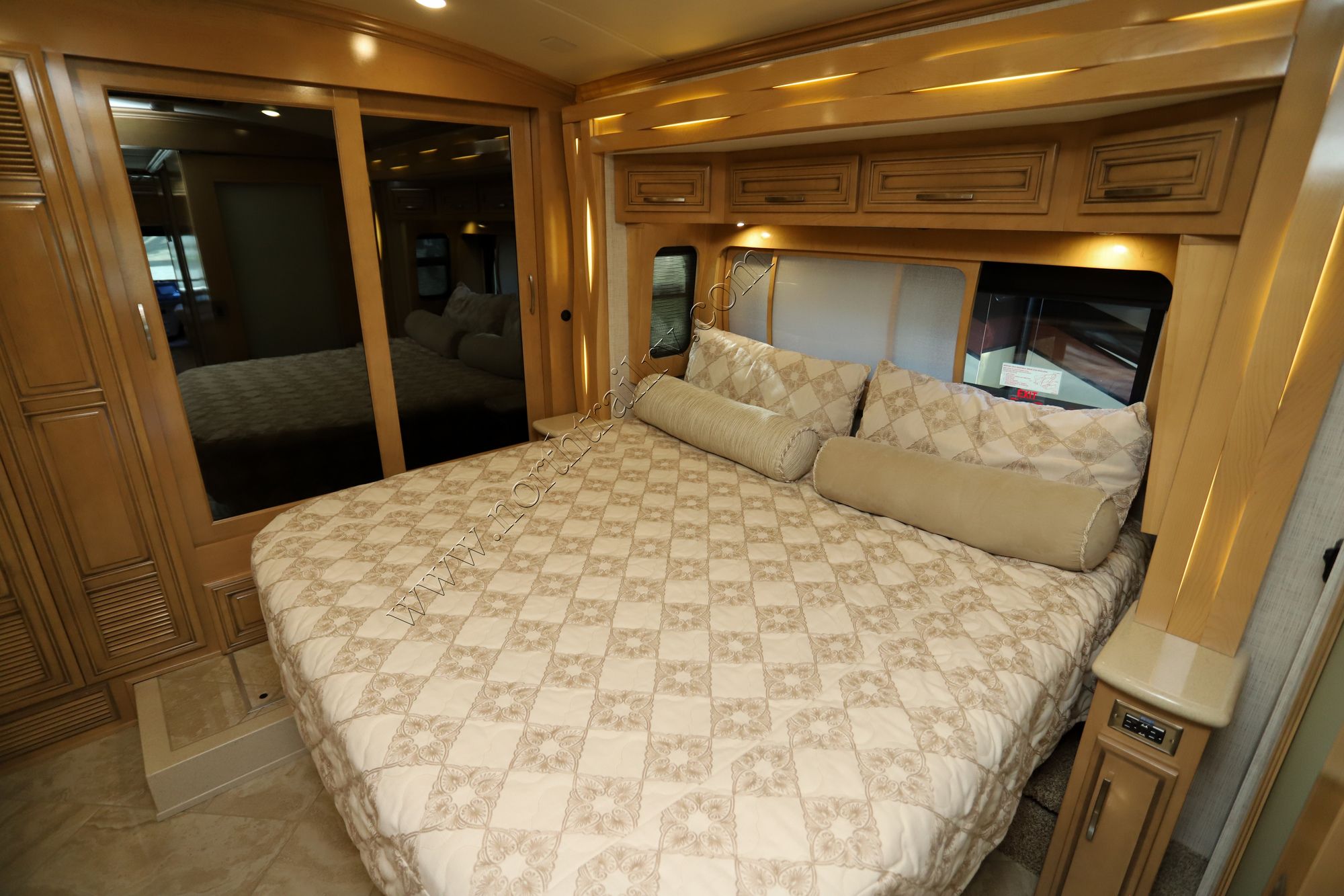 Used 2020 Newmar New Aire 3543 Class A  For Sale