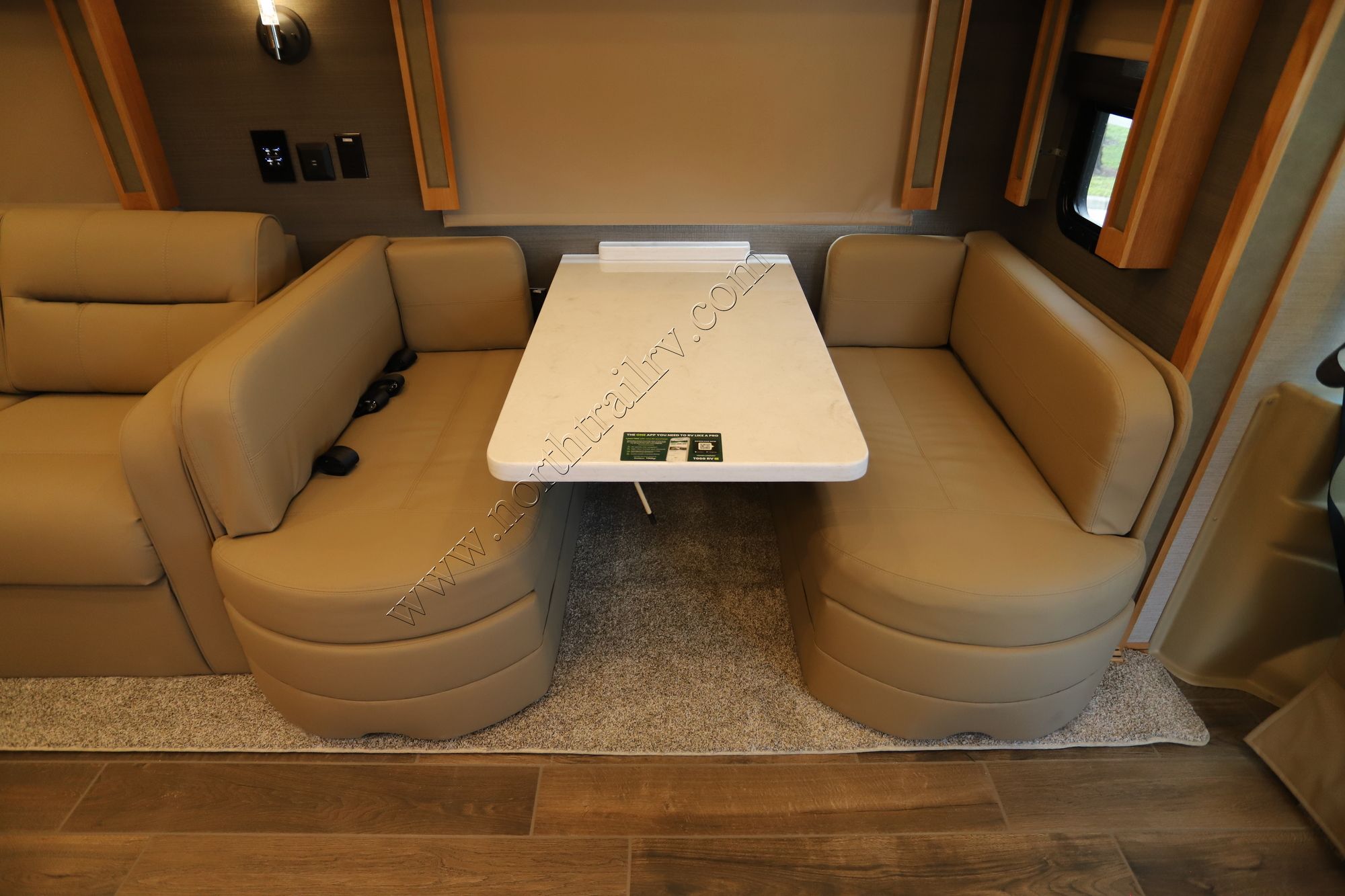 New 2022 Tiffin Motor Homes Allegro Red 38KA Class A  For Sale