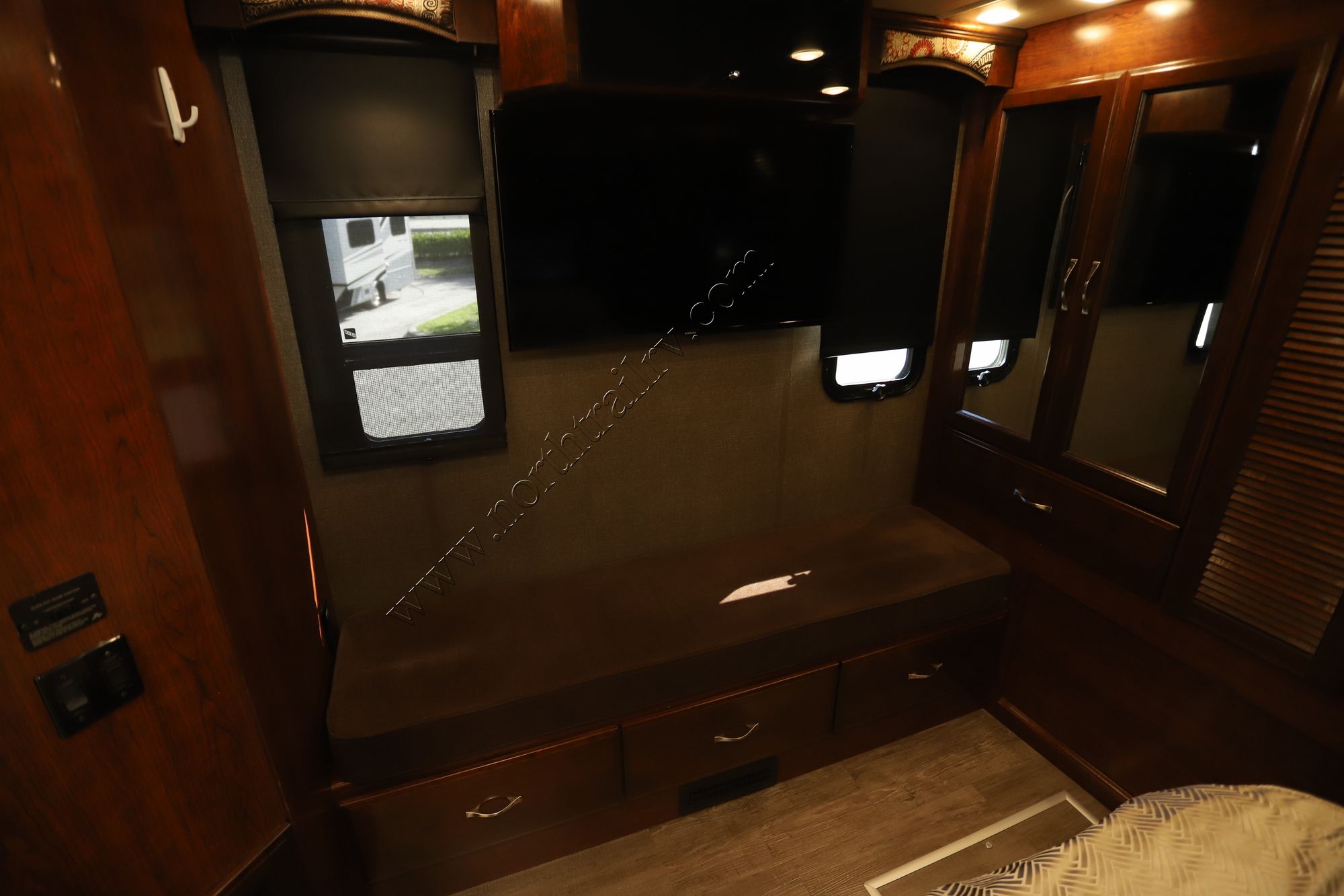 Used 2018 Fleetwood Pace Arrow 33D Class A  For Sale