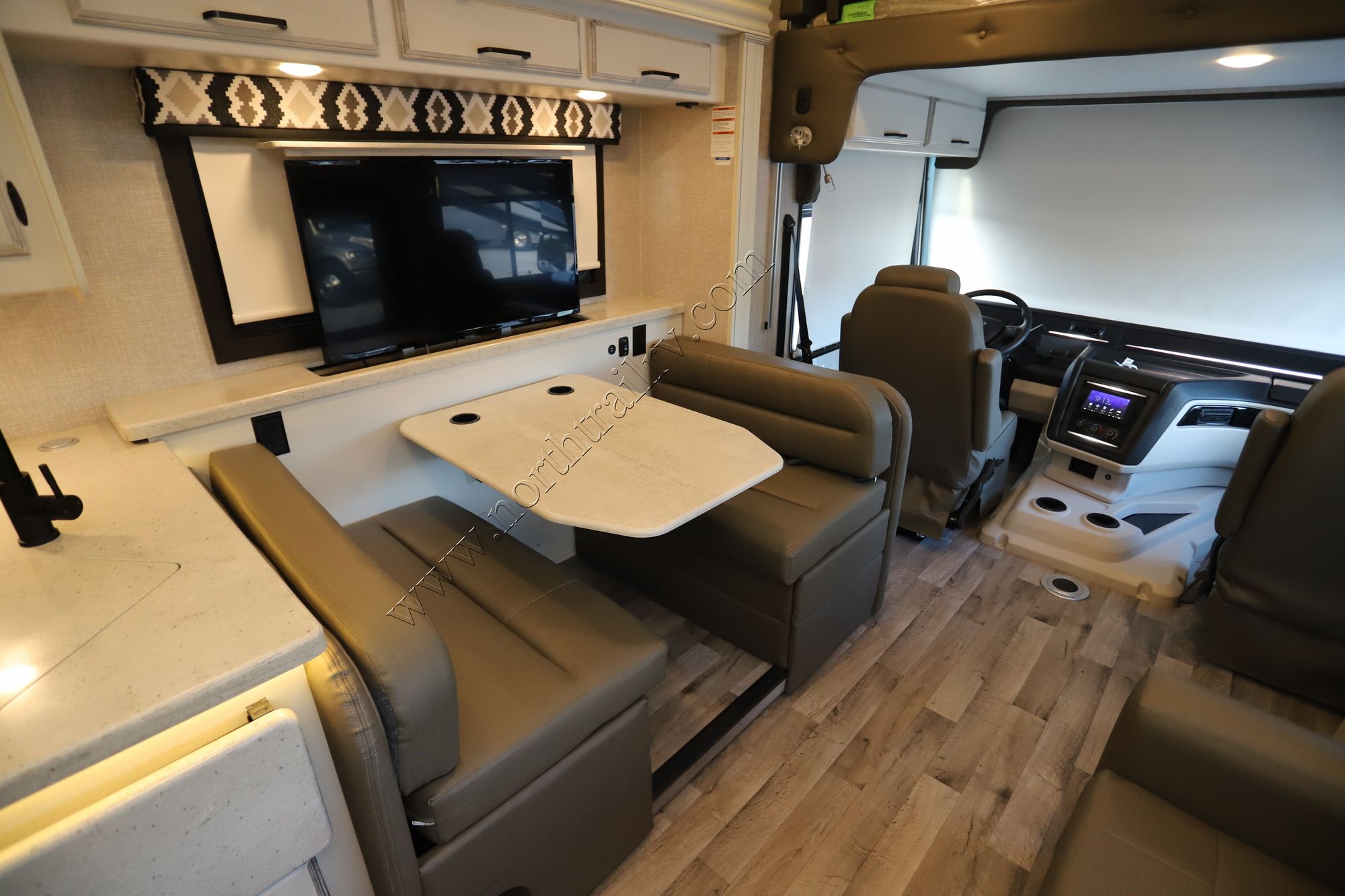 New 2022 Jayco Alante 29F Class A  For Sale