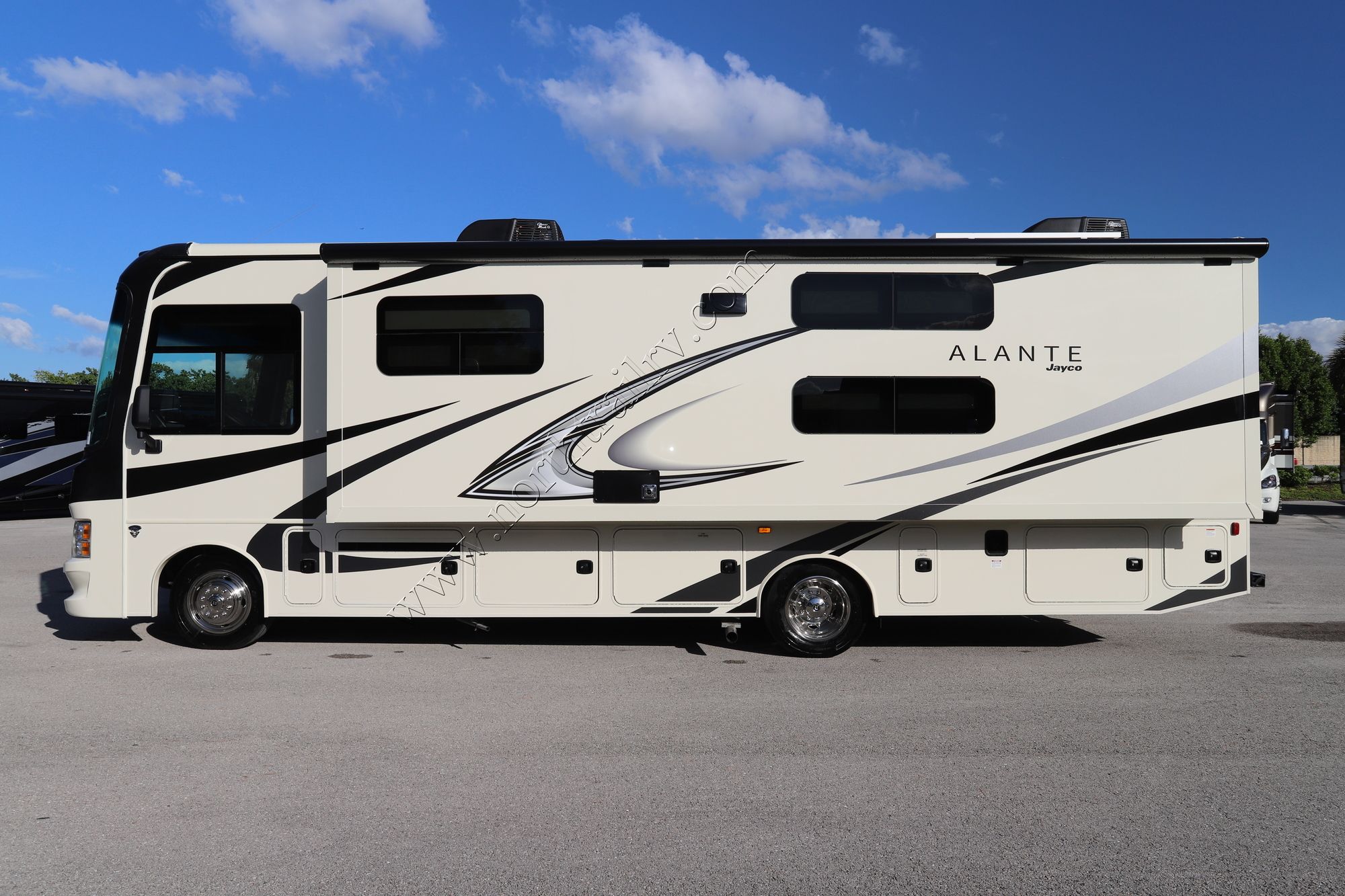 New 2022 Jayco Alante 29F Class A  For Sale