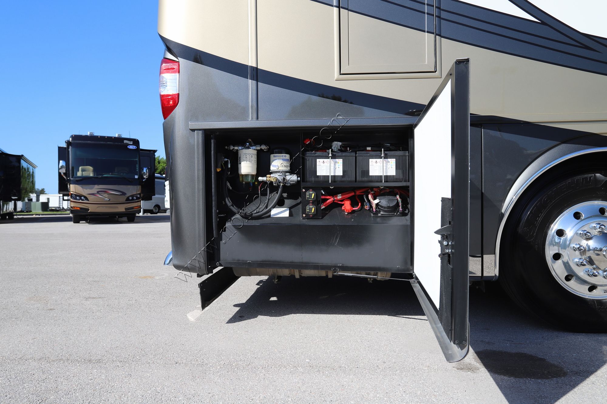 Used 2022 Newmar London Aire 4551 Class A  For Sale