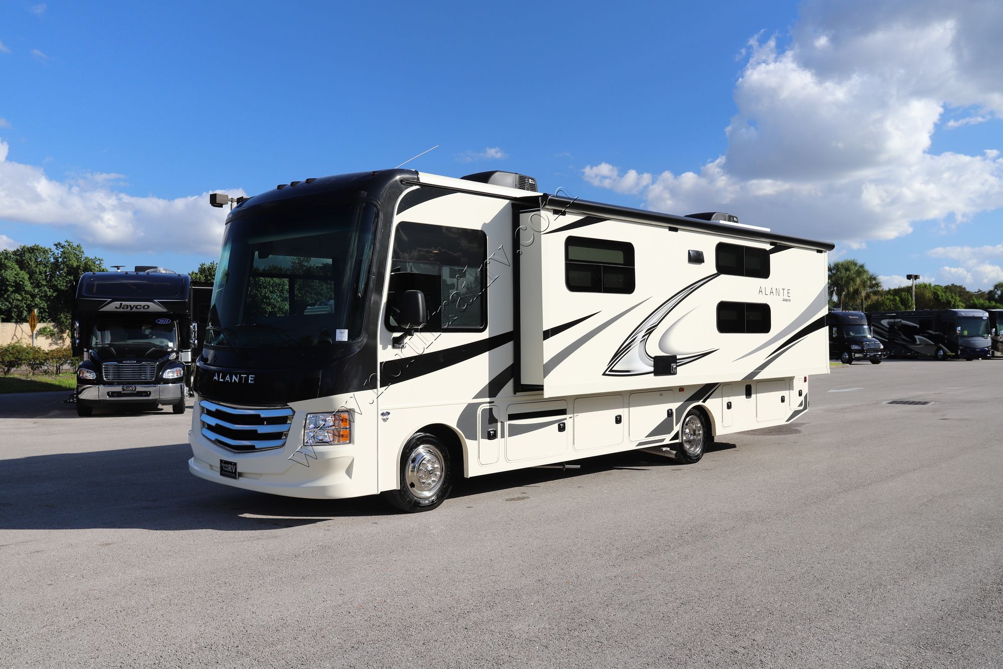 New 2022 Jayco Alante 29F Class A  For Sale