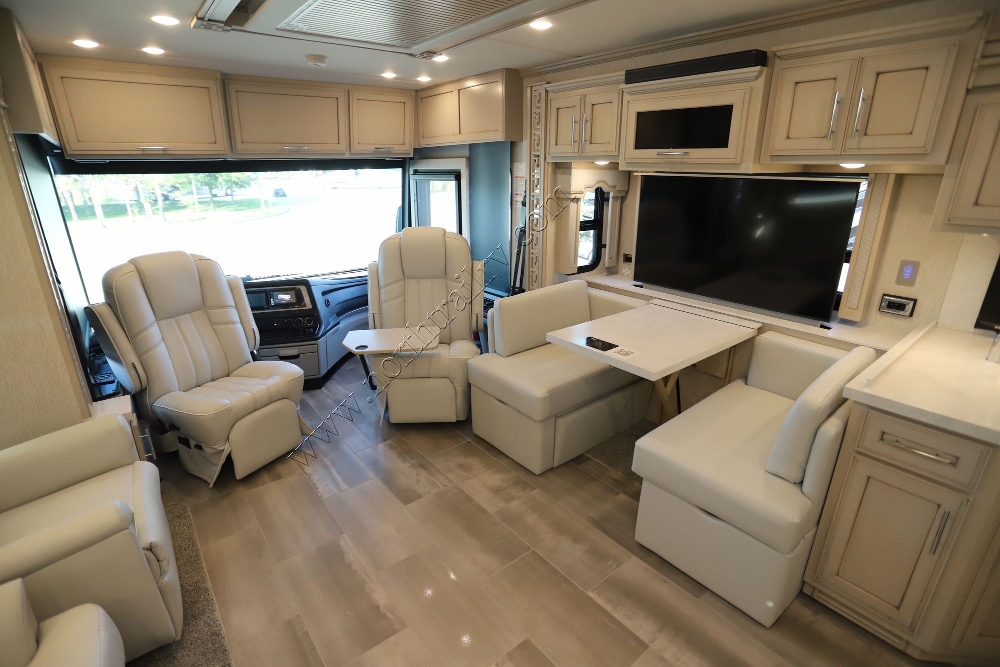 New 2022 Newmar Ventana 3412 Class A  For Sale