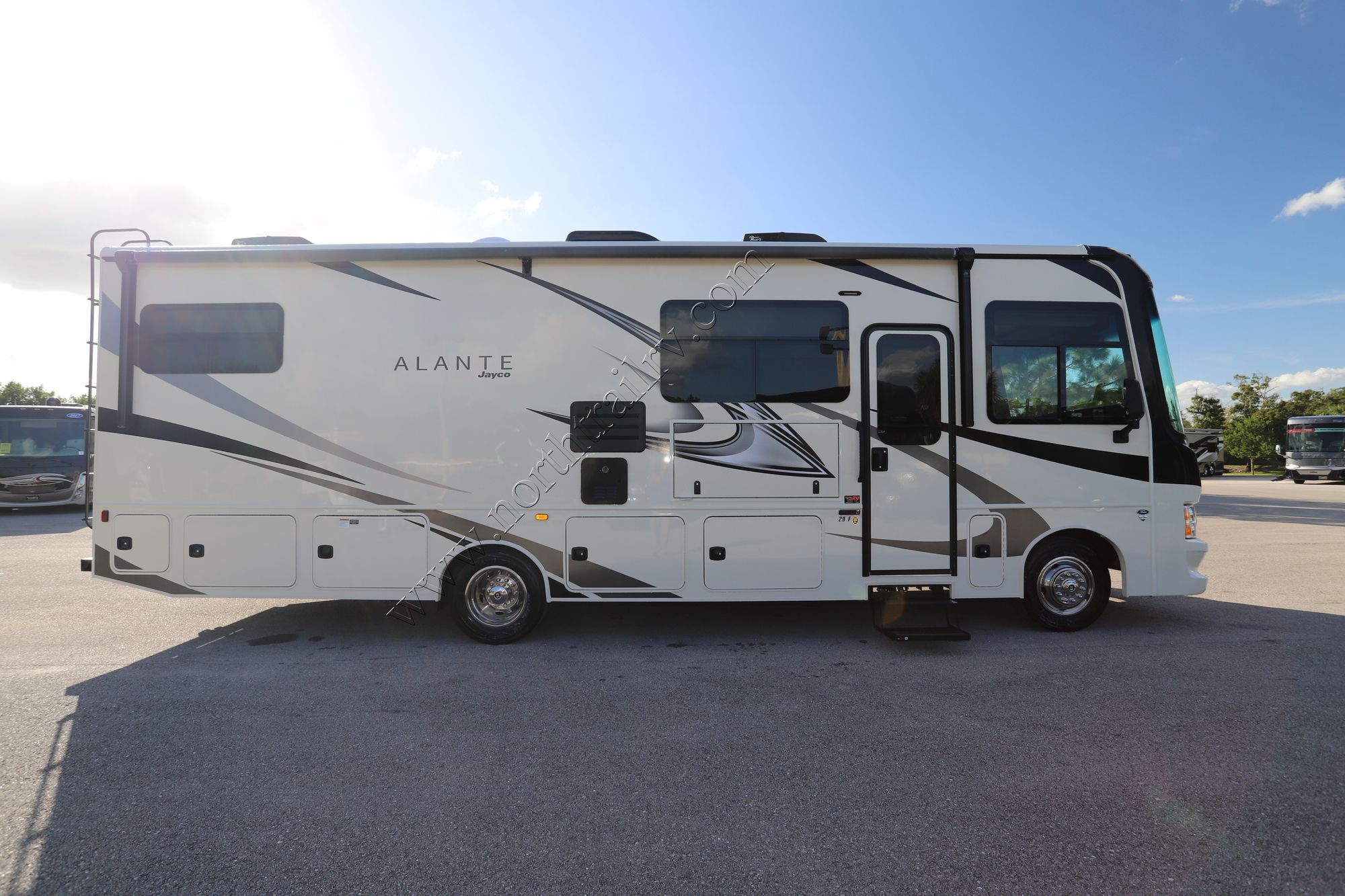 New 2022 Jayco Alante 29F Class A  For Sale