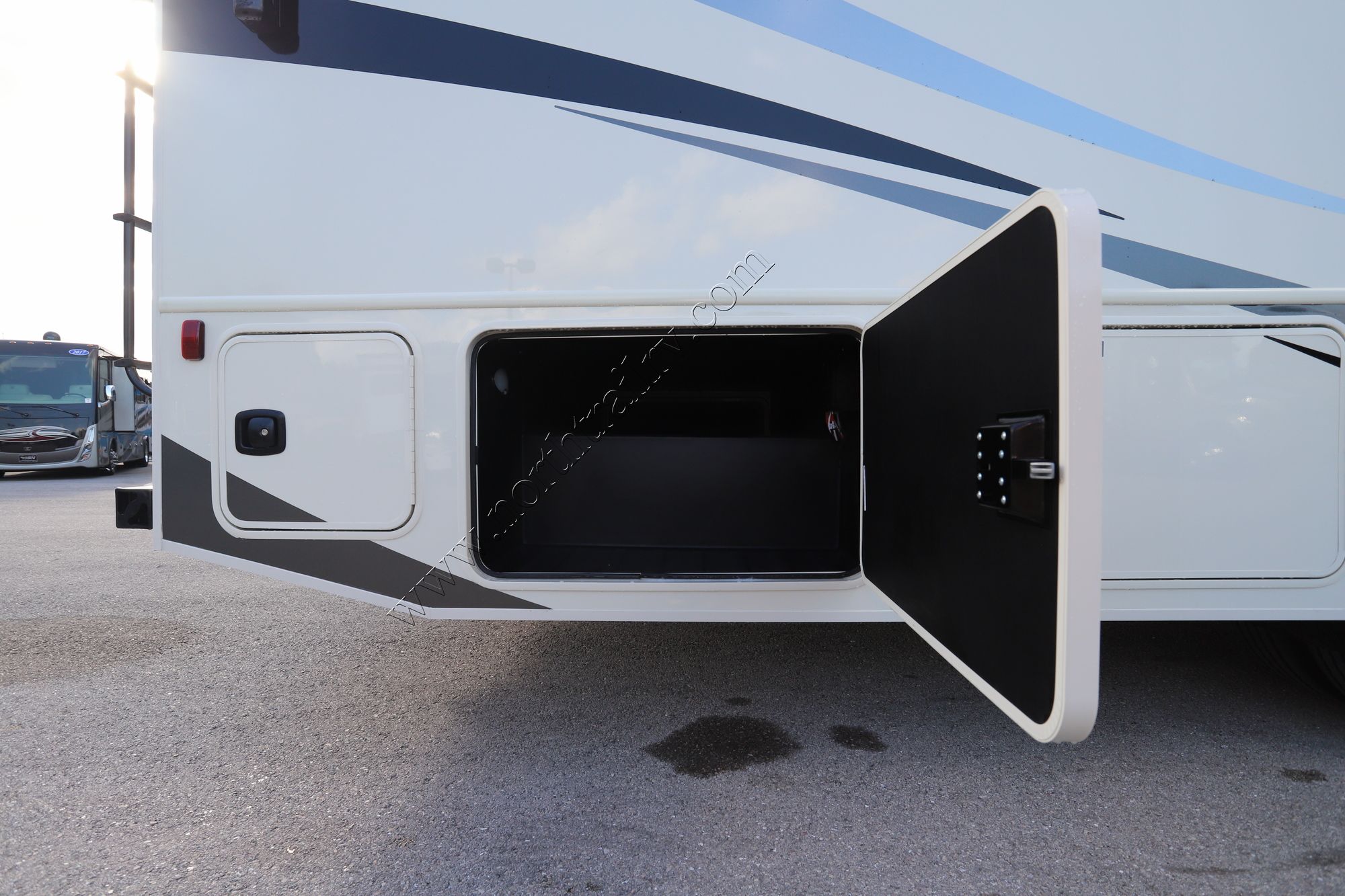 New 2022 Jayco Alante 29F Class A  For Sale