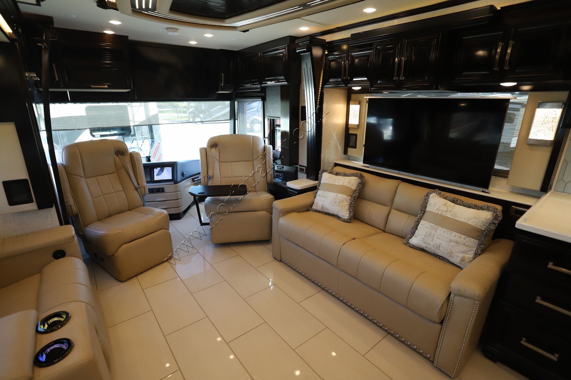 Used 2022 Newmar London Aire 4551 Class A  For Sale